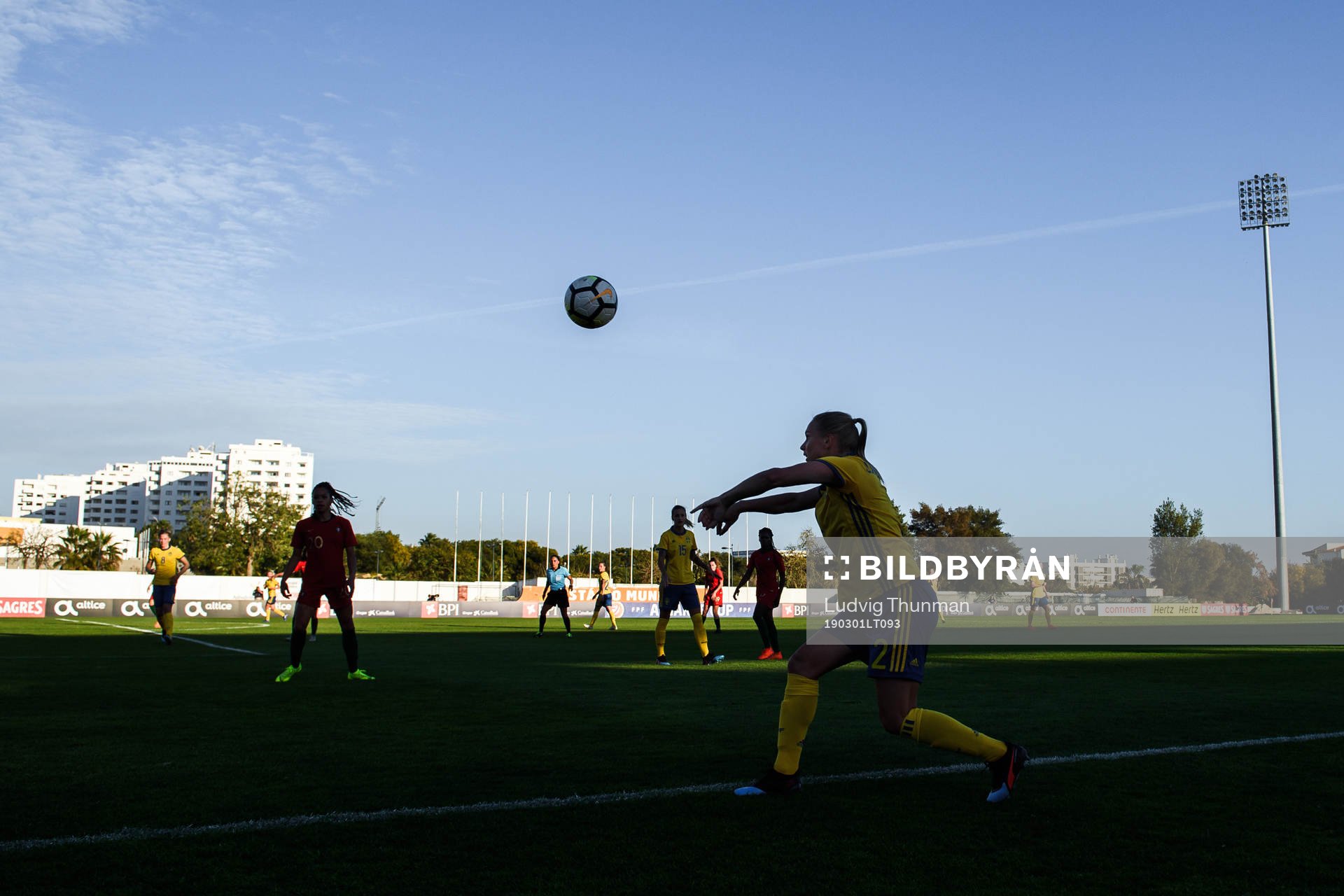 Jonna Andersson of Sweden with a throw in