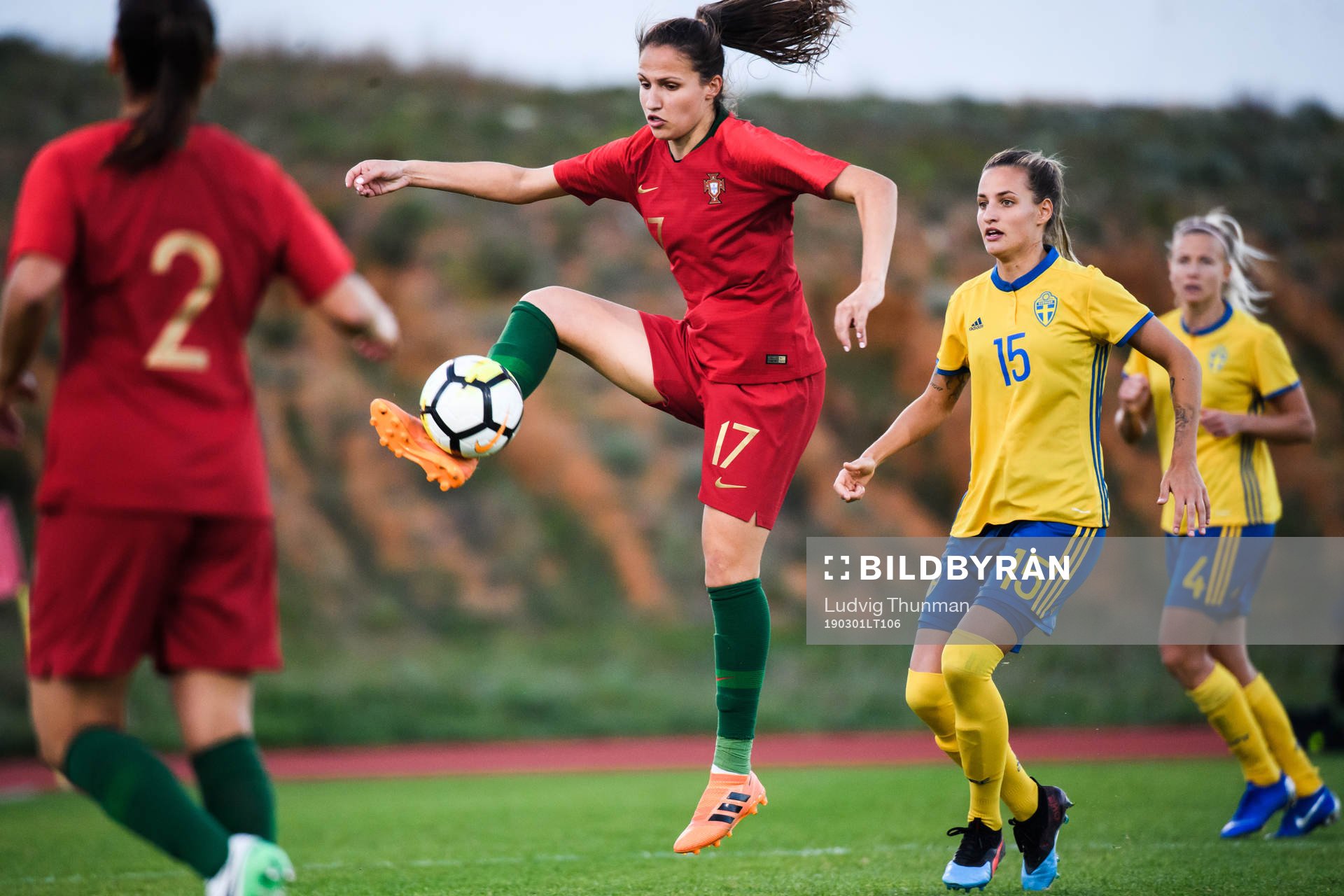 Vanessa Marques of Portugal and Nathalie Björn of Sweden