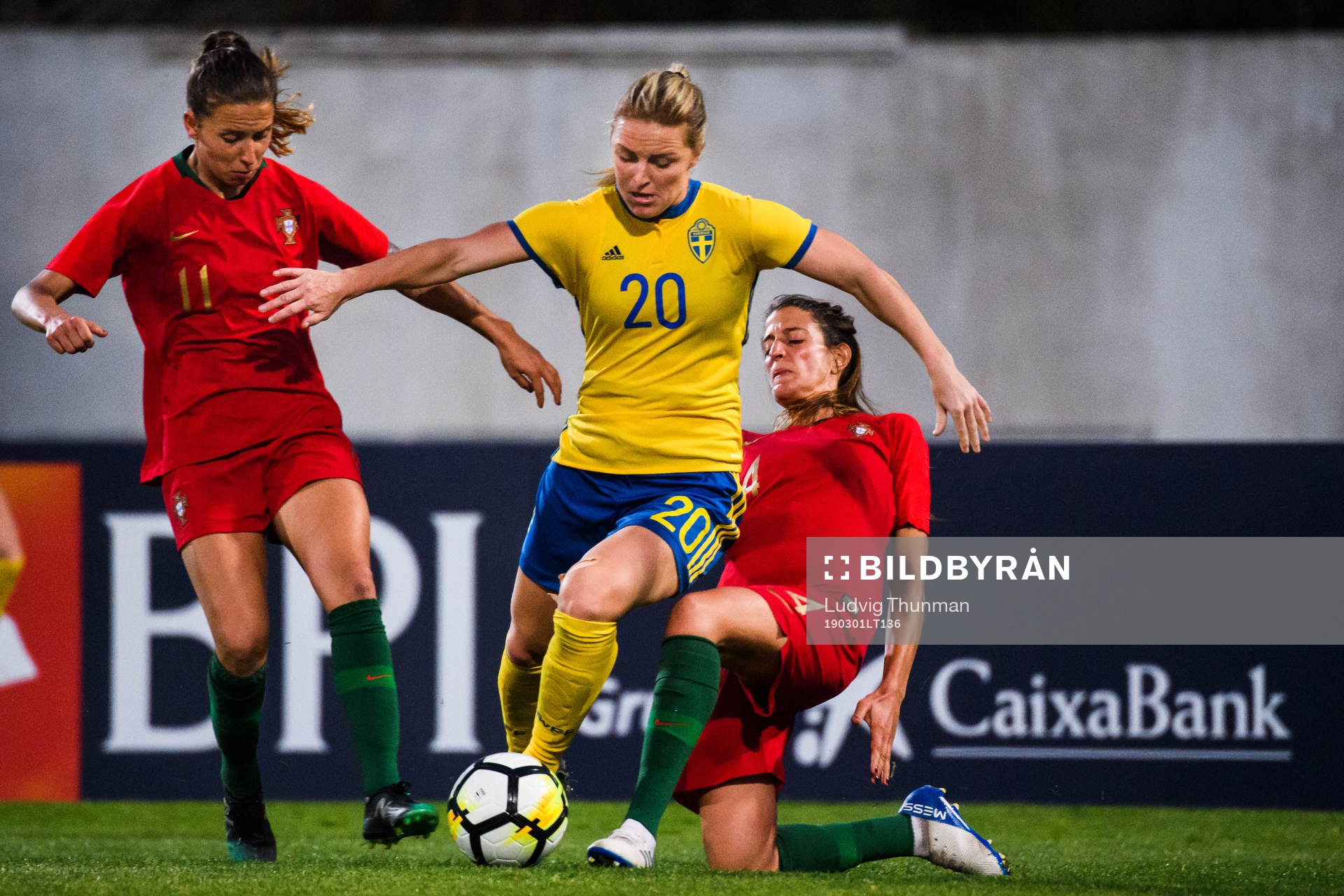 Mimmi Larsson of Sweden in a duel with Tatiana Pinto and