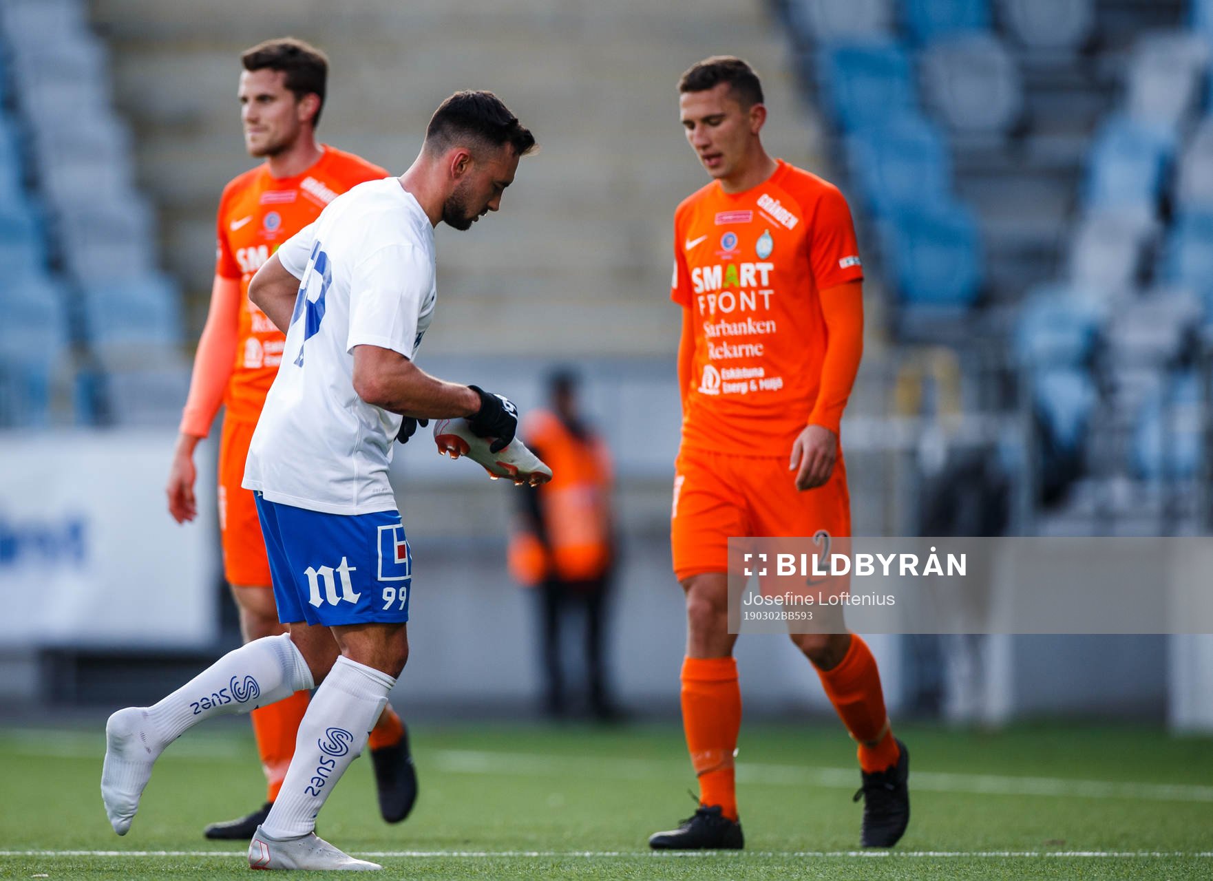 IFK Norrköpings Sead Haksabanovic lämnar planen