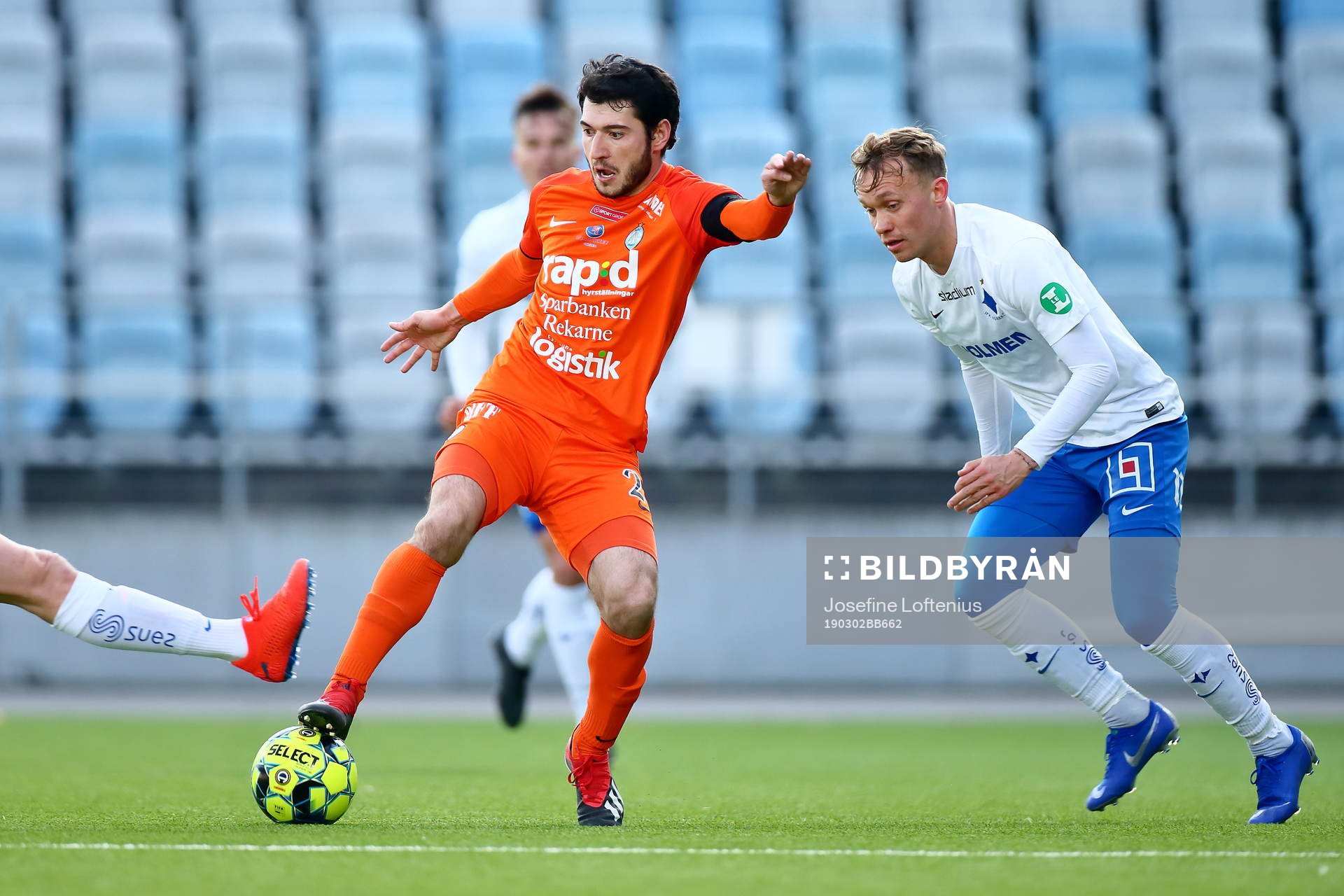 AFC Eskilstunas Anel Rashkaj och IFK Norrköpings Gudmundur