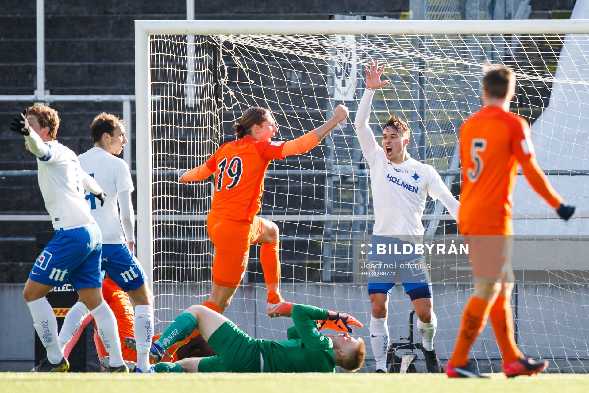 IFK Norrköpings Henrik Castegren jublar