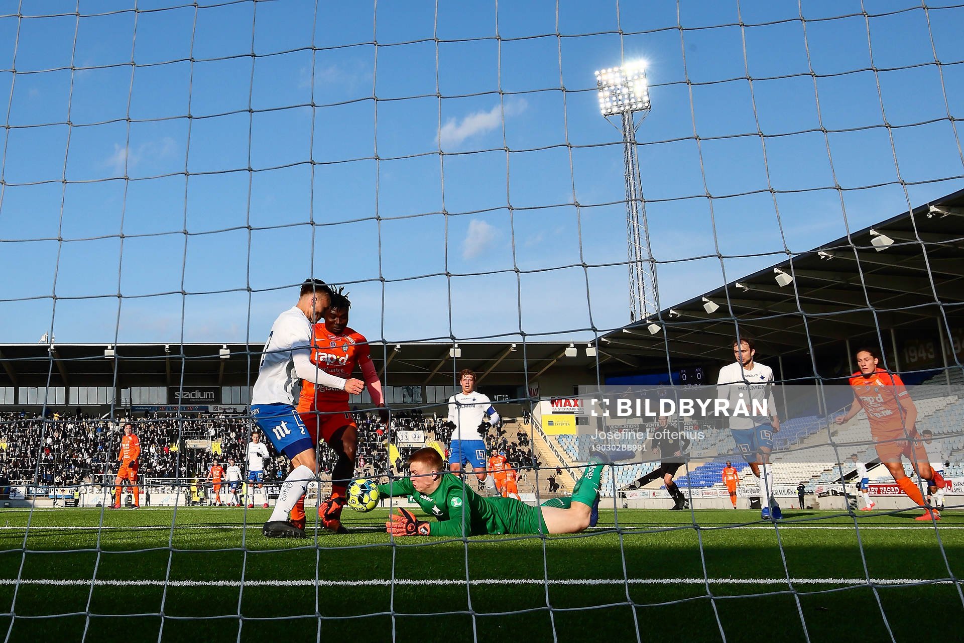 AFC Eskilstunas Samuel Nnamani gör mål 0-1 på IFK