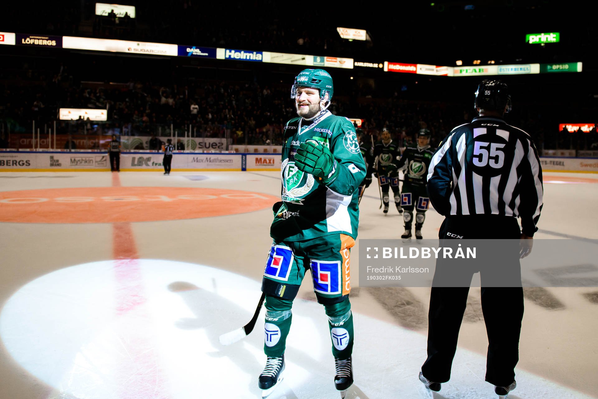 Färjestads Mikael Wikstrand jublar