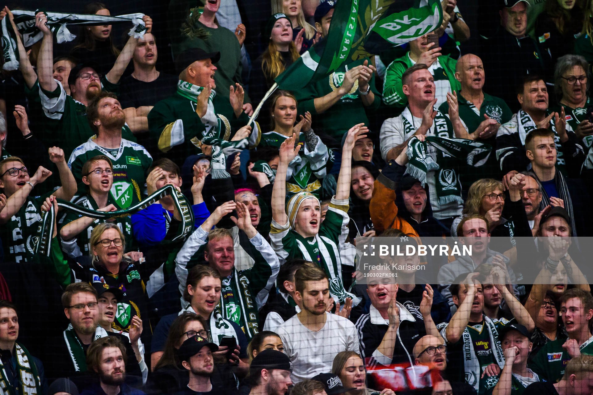 Färjestads supportrar jublar