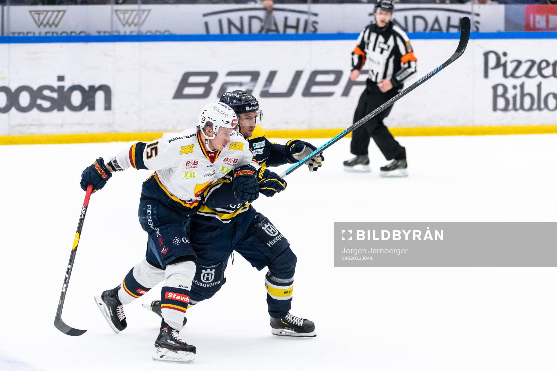 s David Gustafsson och Djurgårdens Jakob Lilja