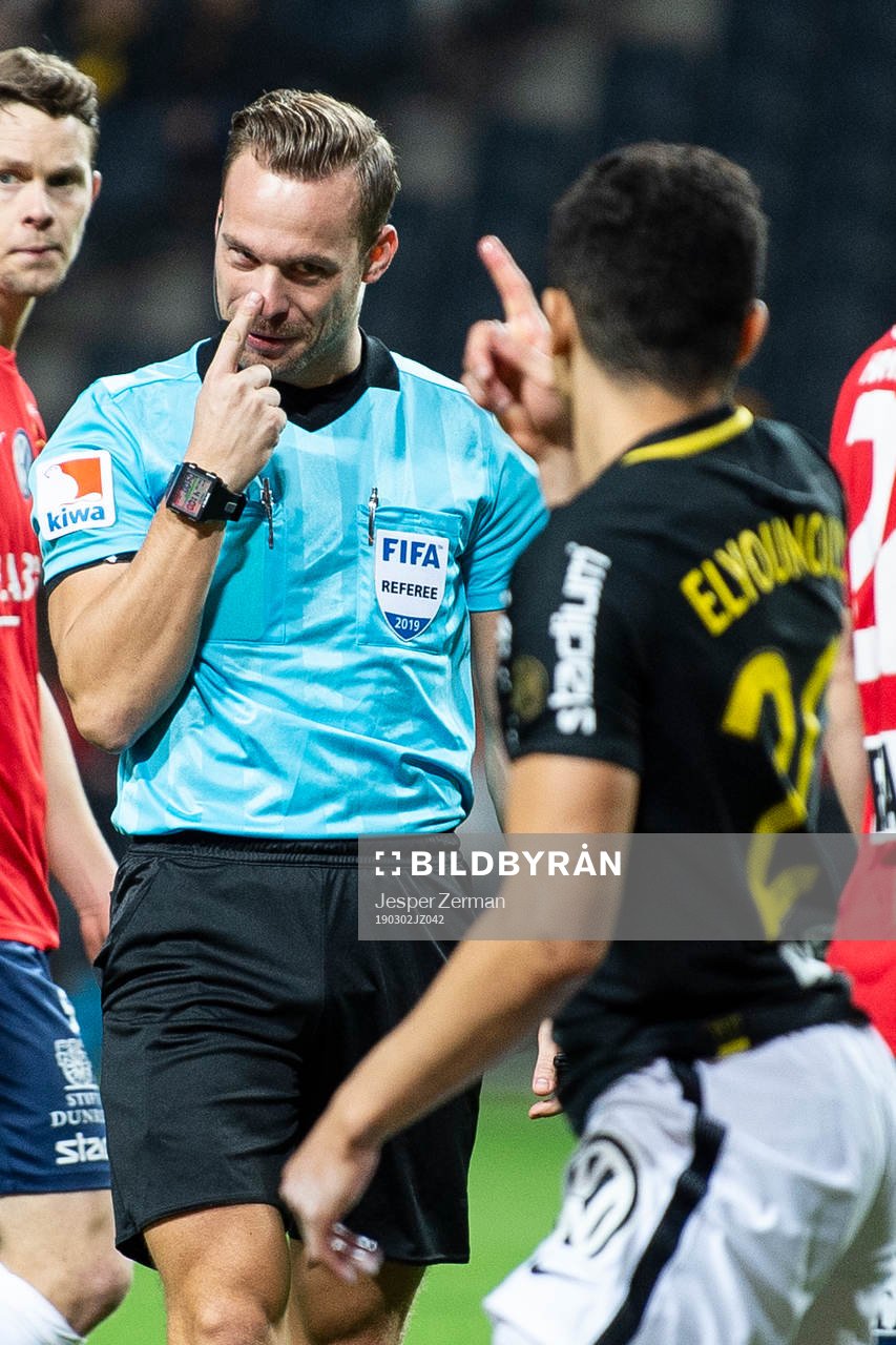 s Tarik Elyounoussi