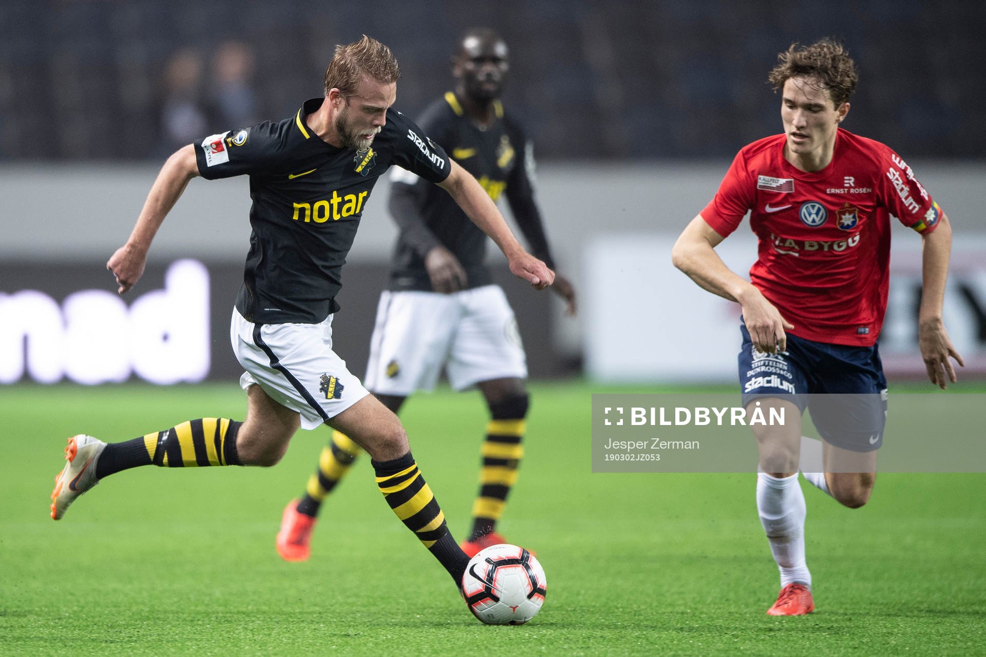s Daniel Sundgren och Örgrytes Jakob Lindström