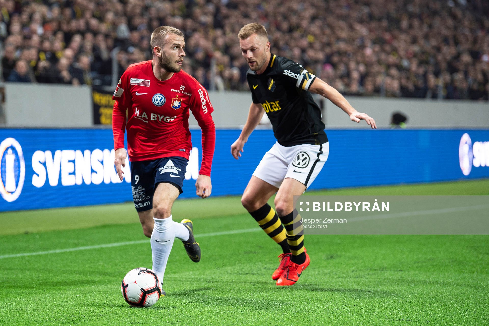 s Sebastian Larsson