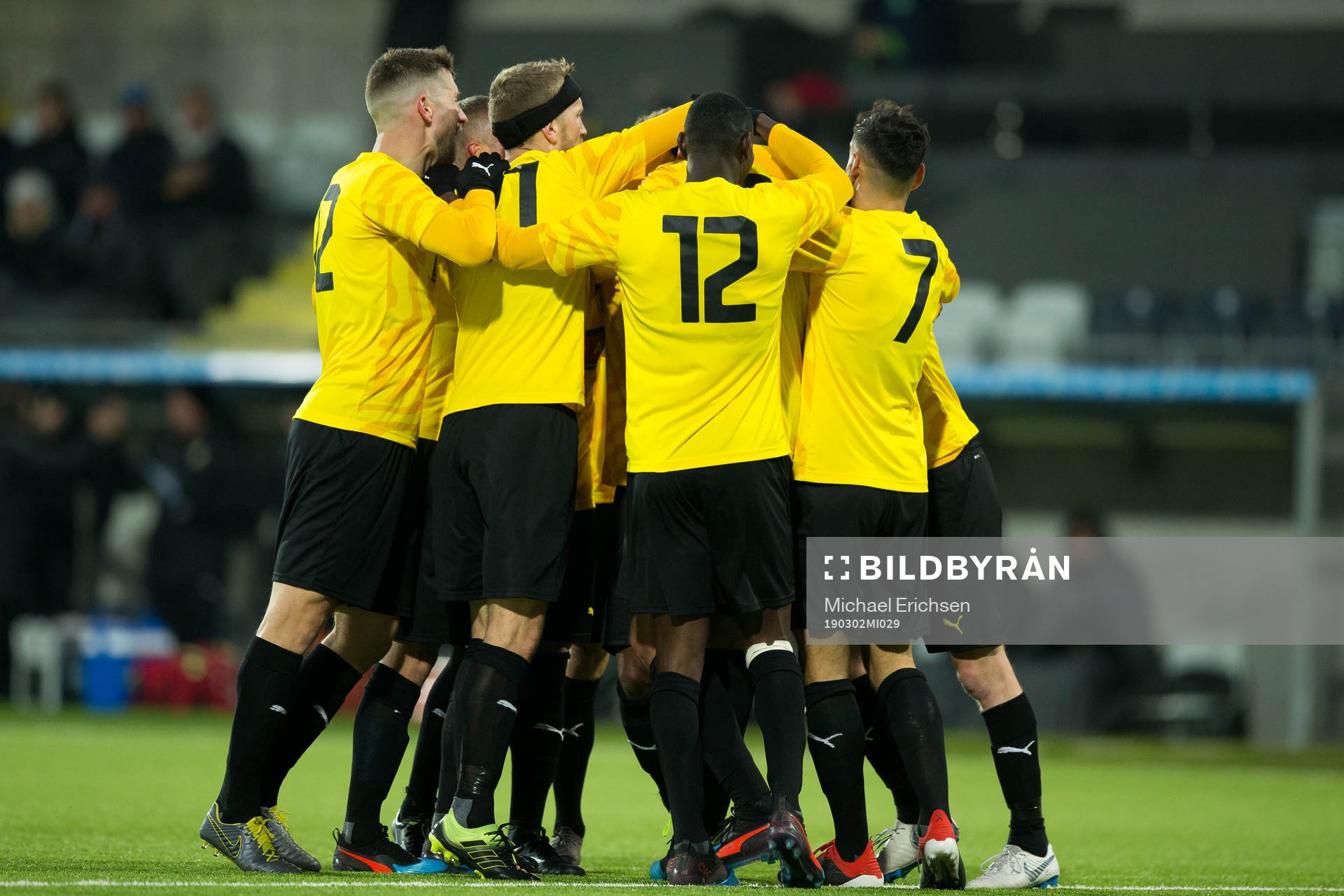 Häckens Alexander Jeremejeff jublar med lagkamrater efter 1-0 under fotbollsmatchen i Svenska Cupen mellan Häcken och Brommapojkarna den 2 mars 2019 i Göteborg.