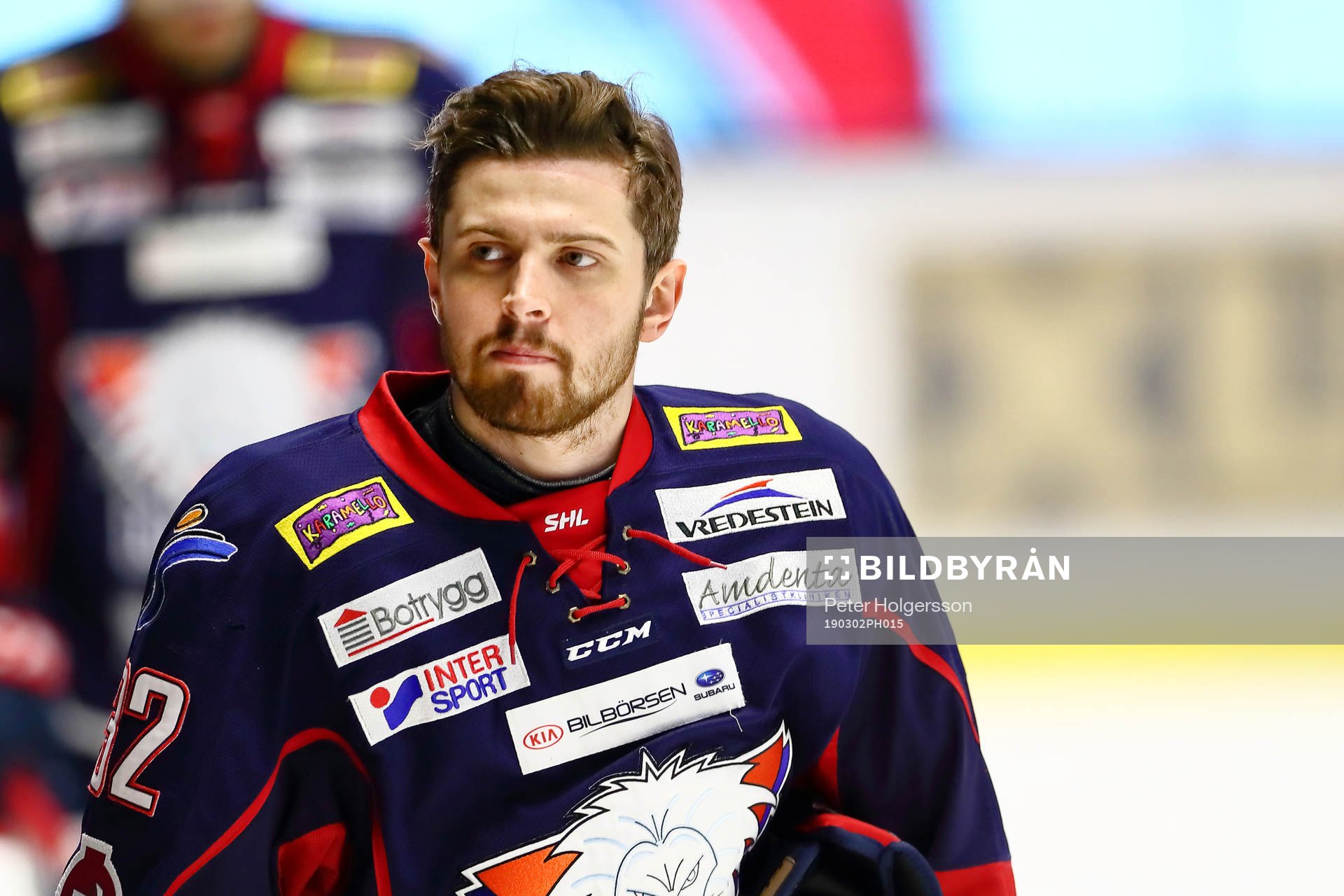 Linköpings Lukas Bengtsson före ishockeymatchen i SHL