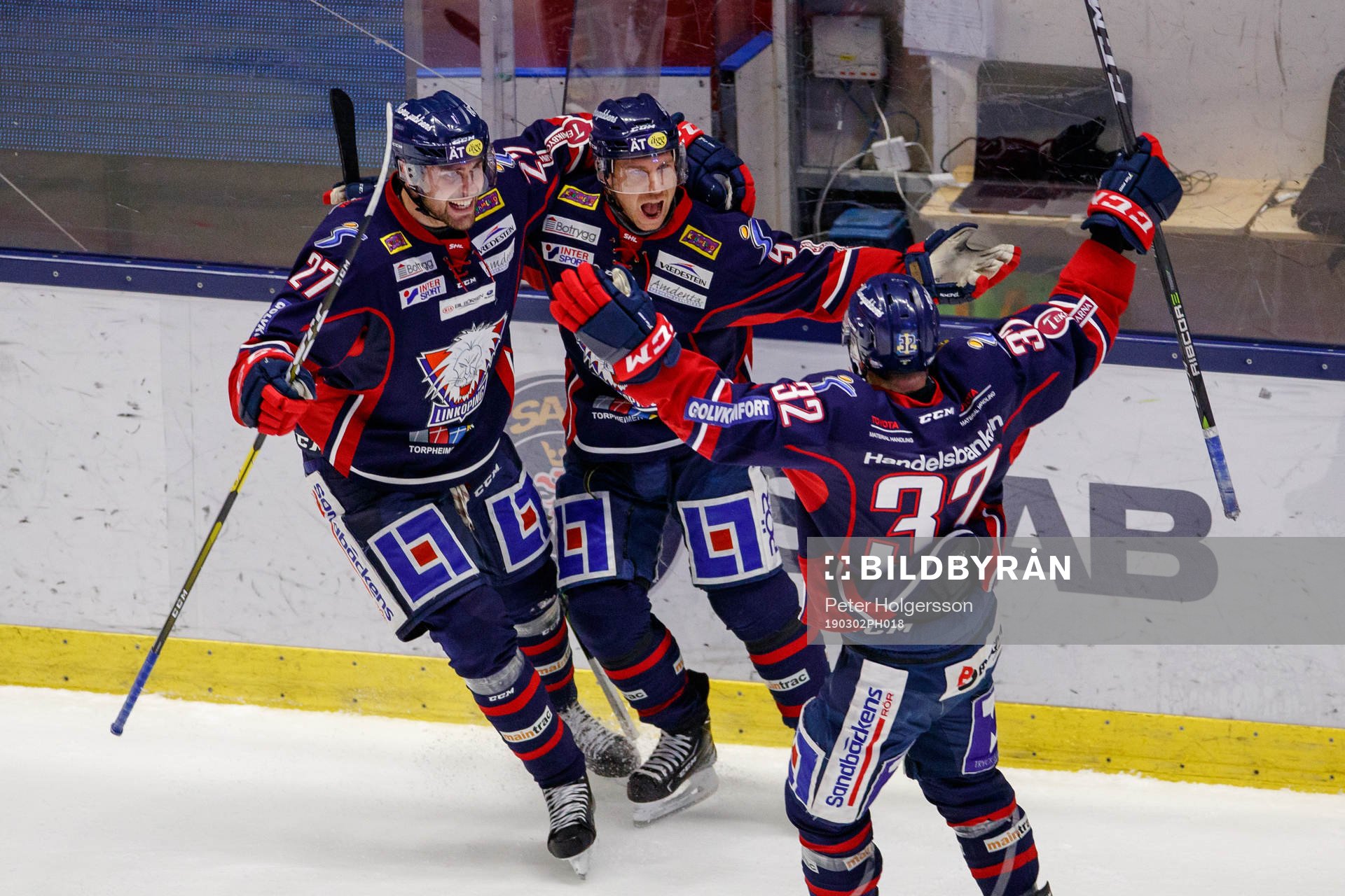 Linköpings Derek Roy jublar