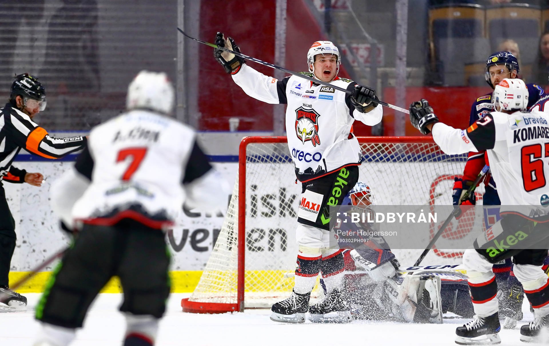 Malmö Redhawks Pontus Netterberg jublar