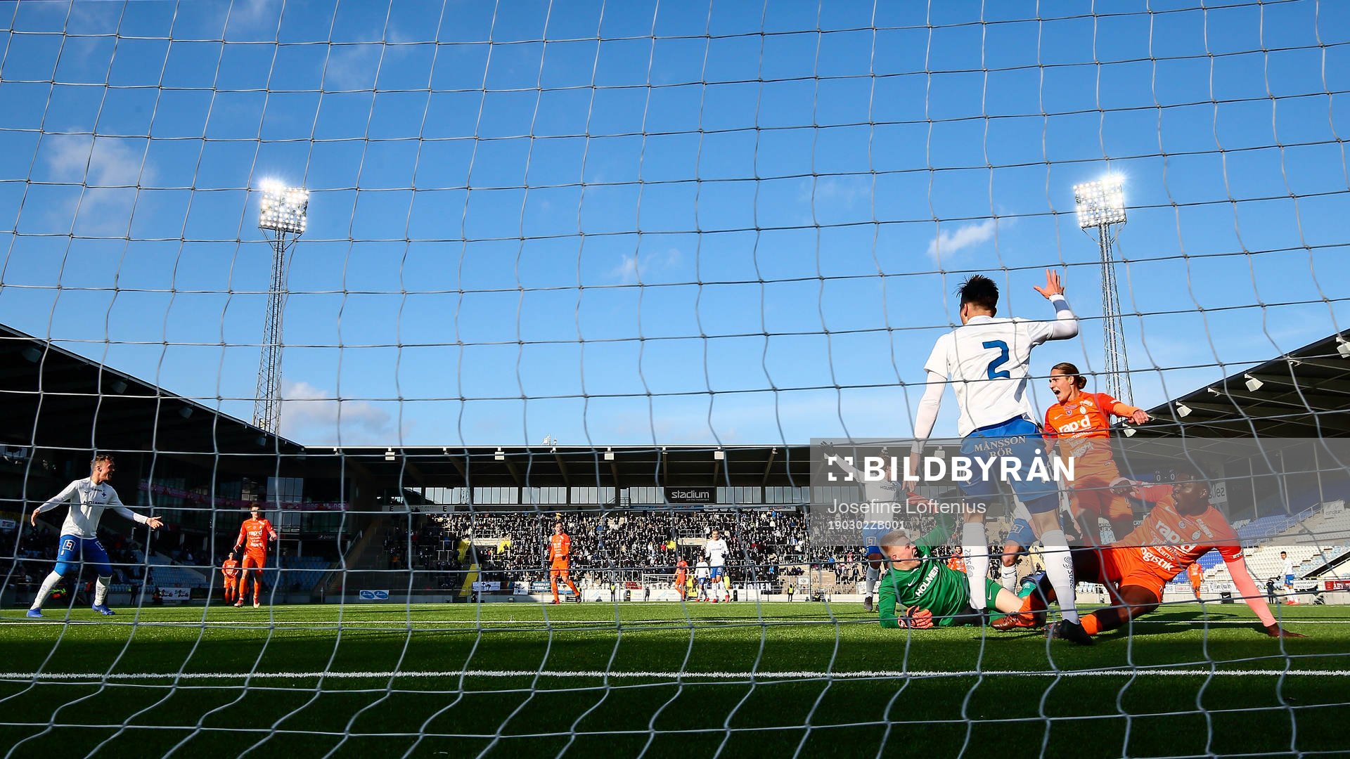 AFC Eskilstunas Samuel Nnamani har precis gjort mål 1-1