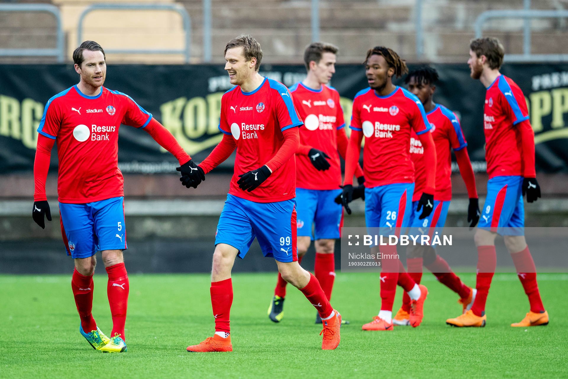 Helsingborgs Andri Bjarnason och Johan Persson jublar