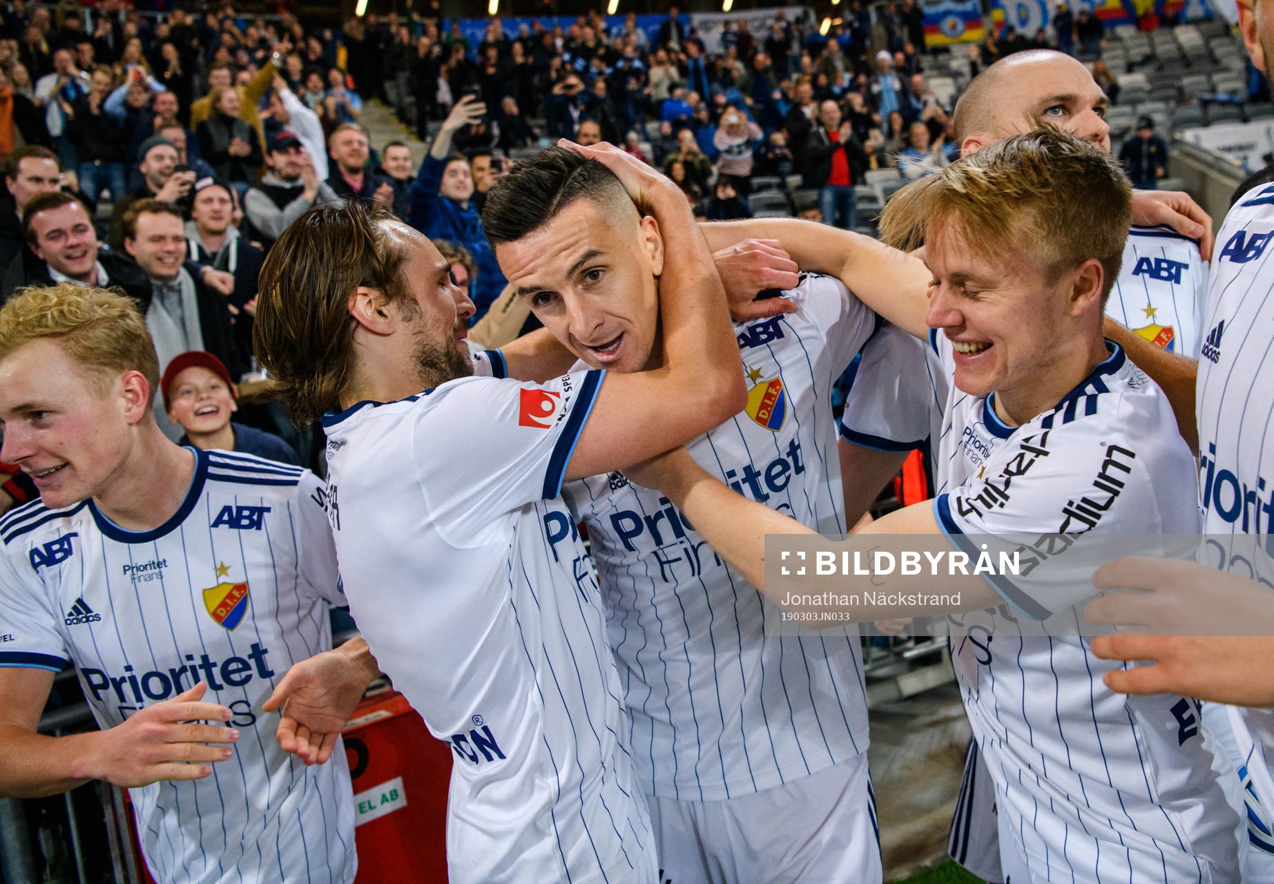 Djurgårdens Kevin Walker och Haris Radetinac jublar