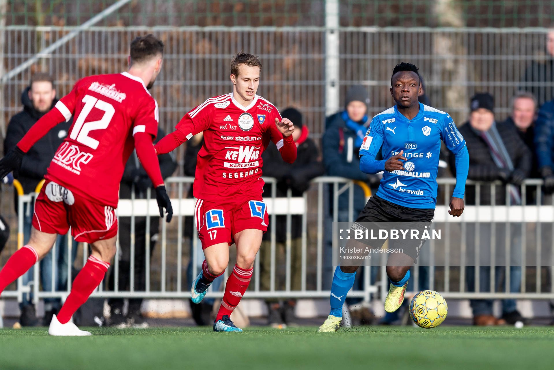 Karlstads Oliver Kåhed och Halmstads Thomas Boakye