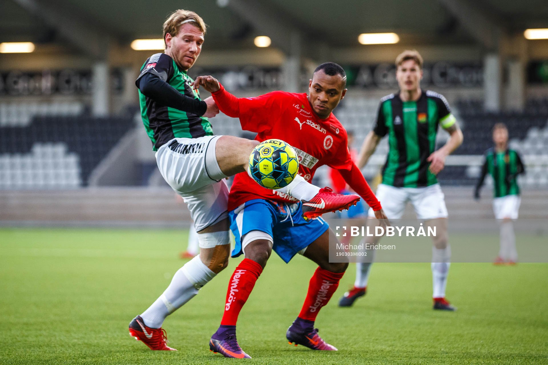 GAIS August Wängberg och Nyköpings Enoch Adu