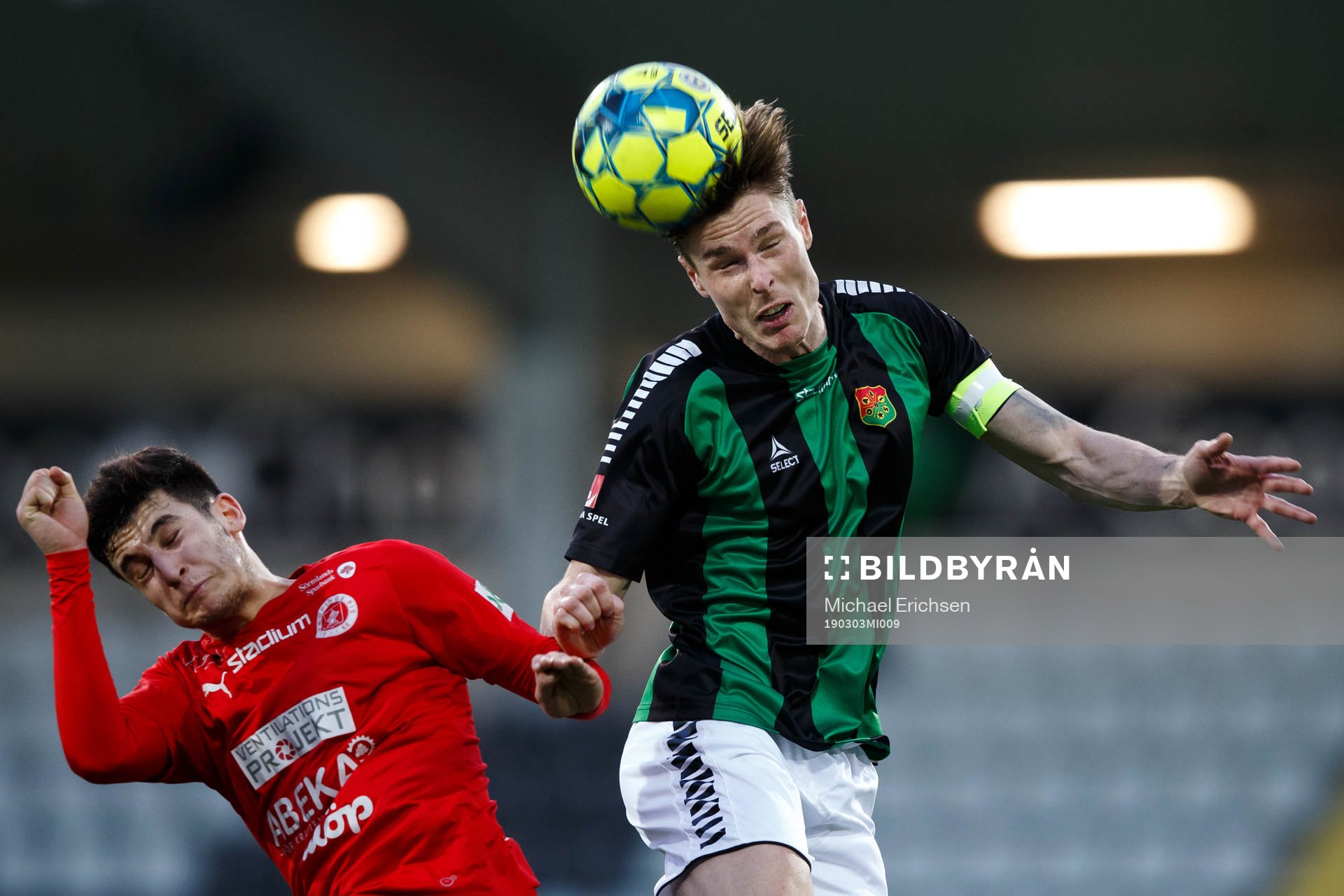 Nyköpings Alexander Alp och GAIS Marcus Bergholtz under fotbollsmatchen i Svenska Cupen mellan GAIS och Nyköping den 3 mars 2019 i Göteborg.