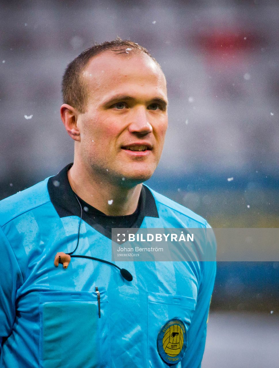 Domare Patrik Eriksson