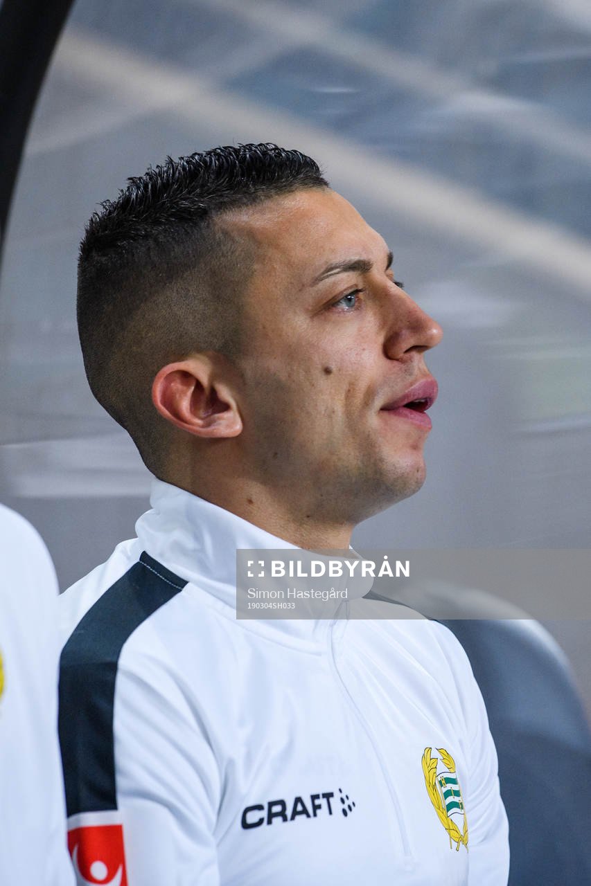 Hammarbys Nikola Djurdjic på bänken
