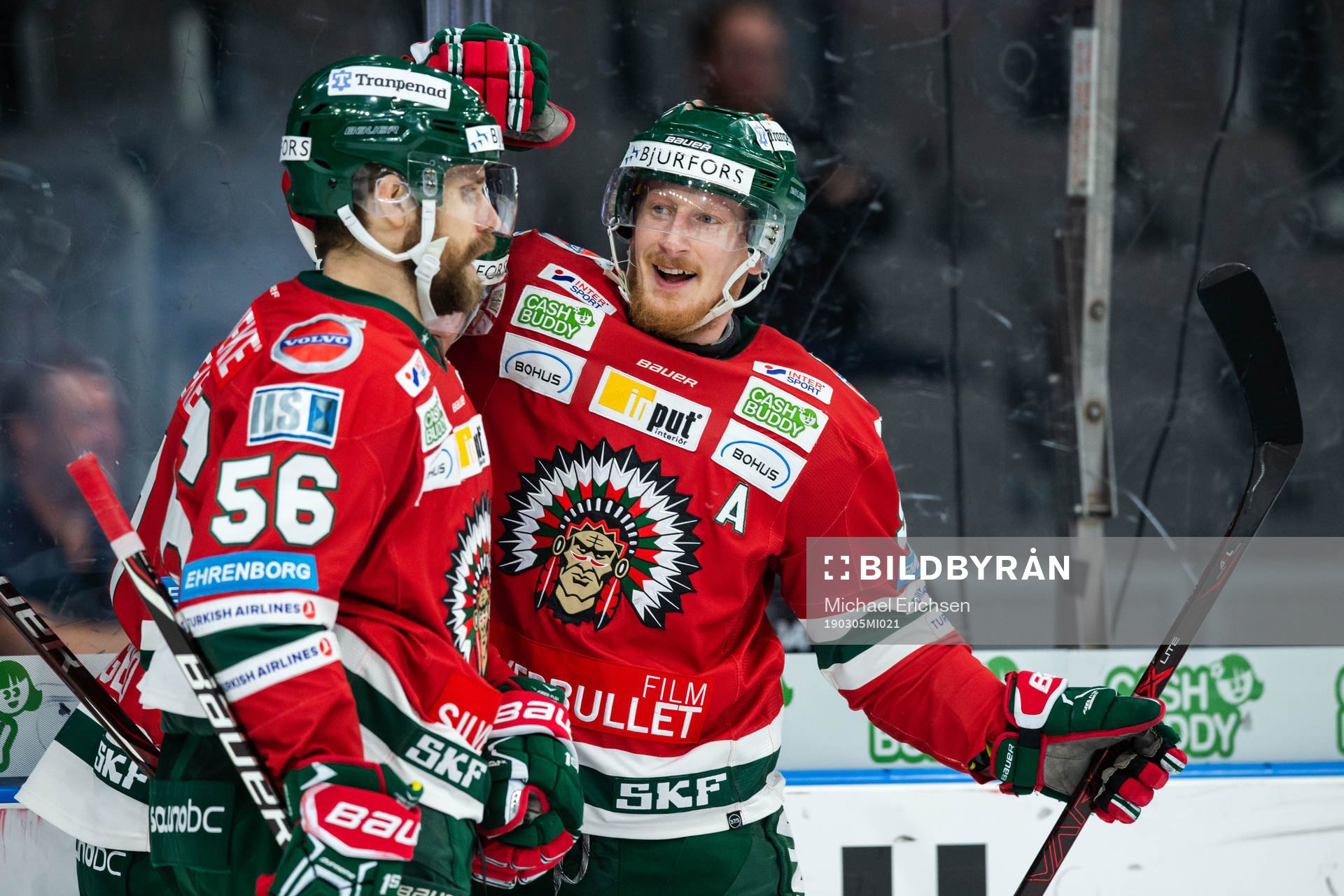 Frölundas Simon Hjalmarsson jublar