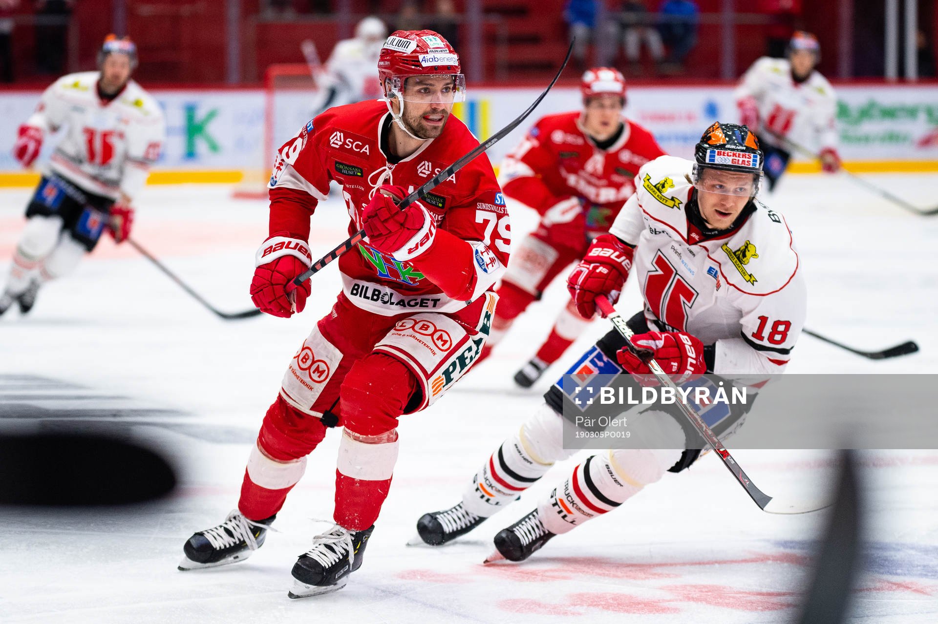 Timrås Ludvig Rensfeldt och Örebros Rodrigo Abols