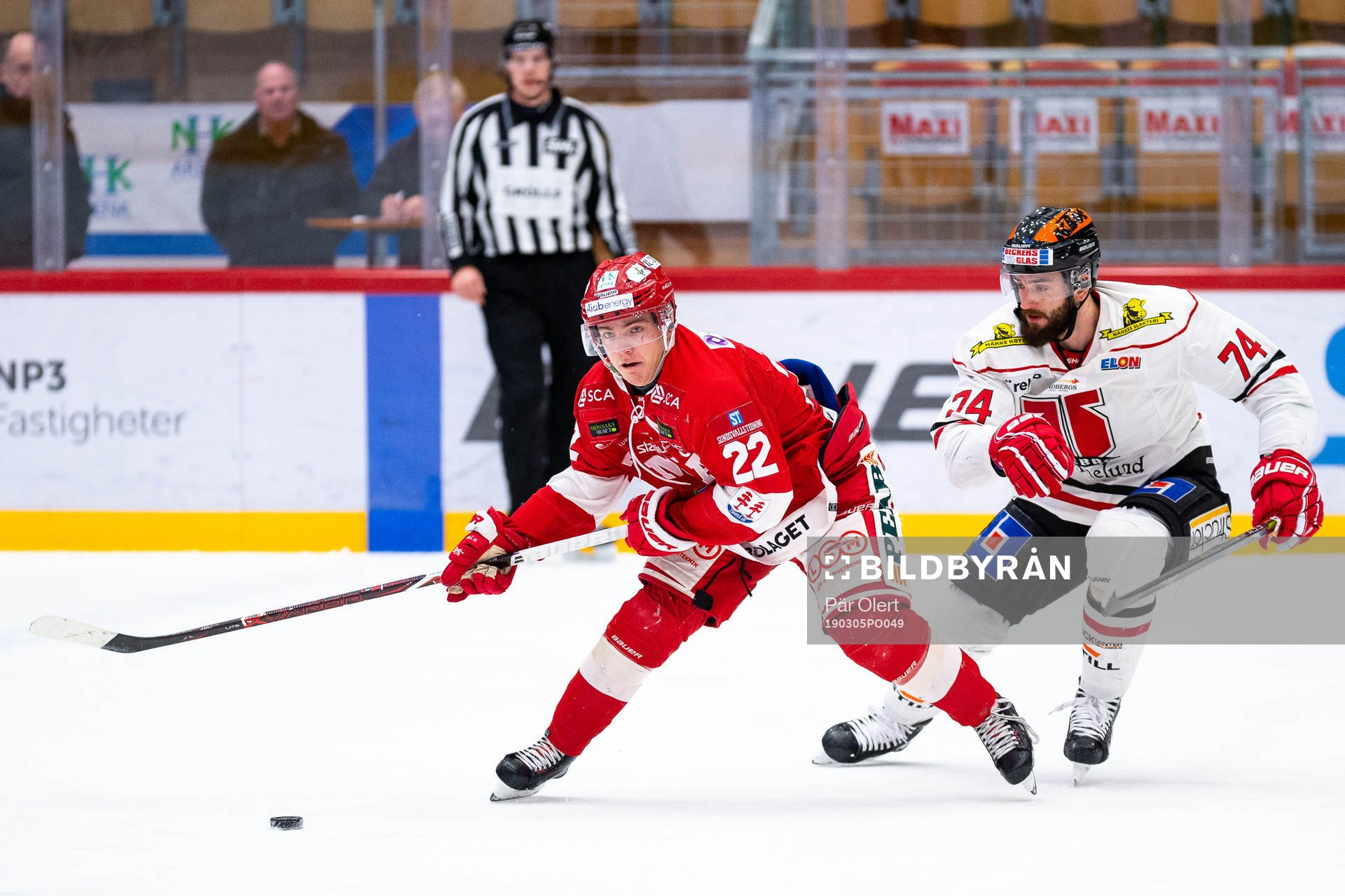 Timrås Emil Berglund och Örebros Nick Ebert