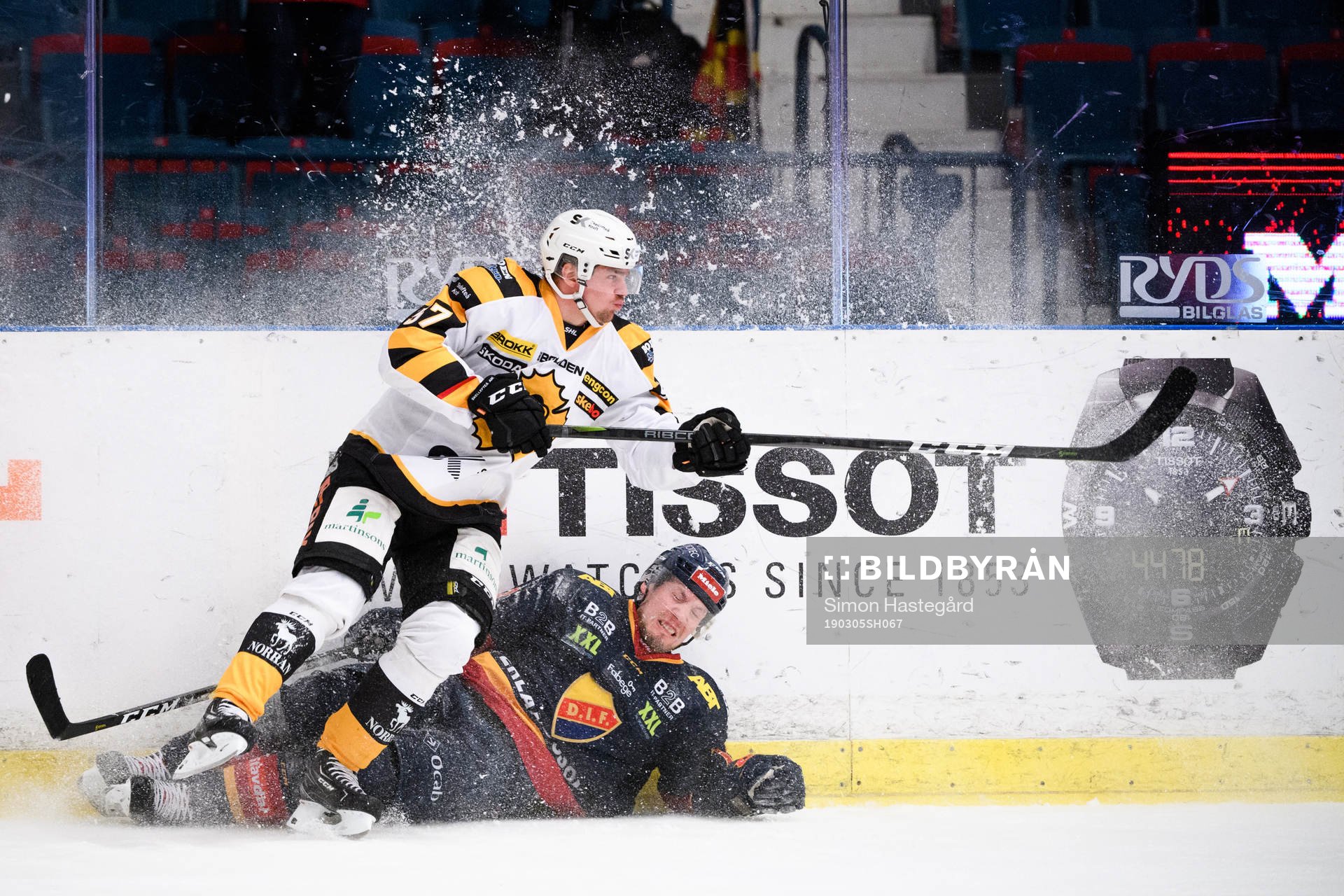 Skellefteås Emil Djuse och Djurgårdens Petteri Wirtanen