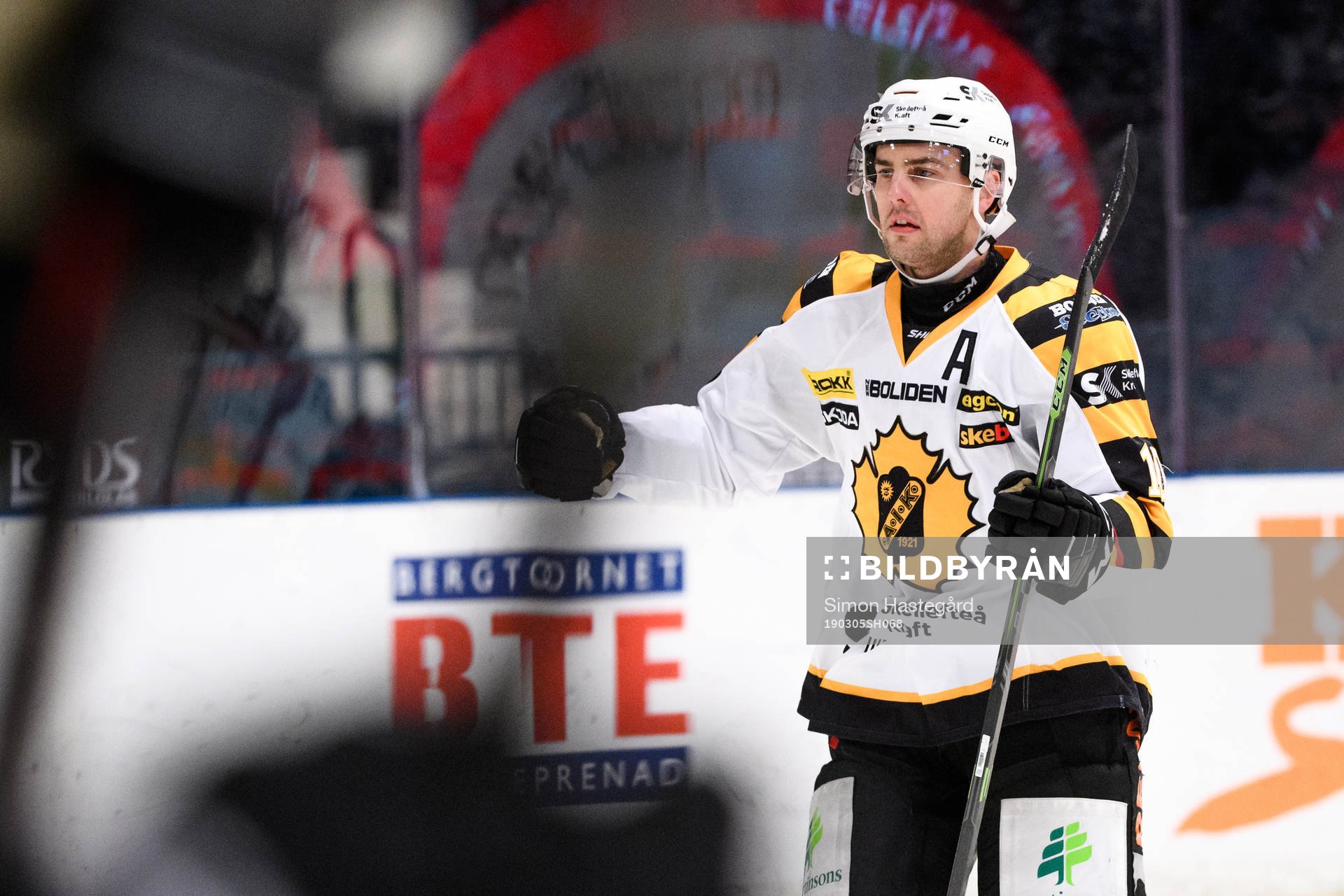 Skellefteås Joakim Lindström jublar
