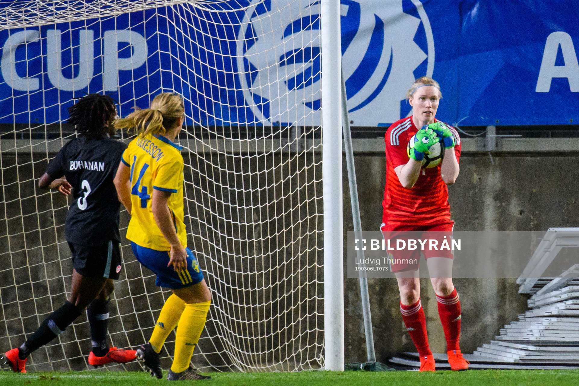 Goalkeeper Hedvig Lindahl of Sweden during the Algarve Cup 2019 match between Canada and Sweden on March 6, 2019 in Almancil.