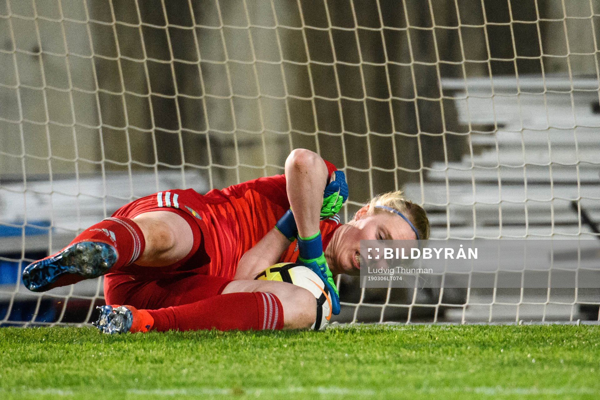 Goalkeeper Hedvig Lindahl of Sweden with a save