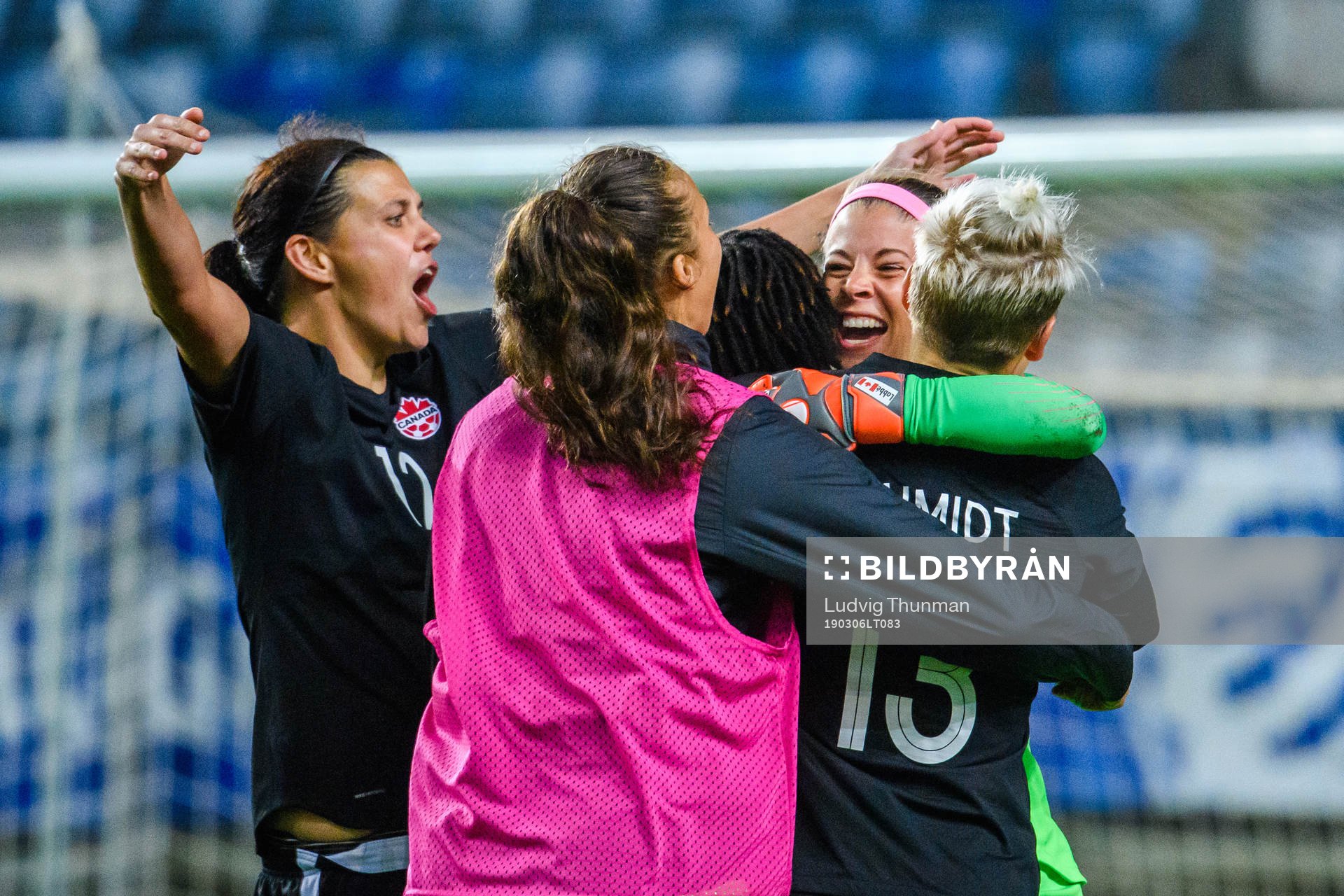 goalkeeper Stephanie Labbe of Canada celebrates