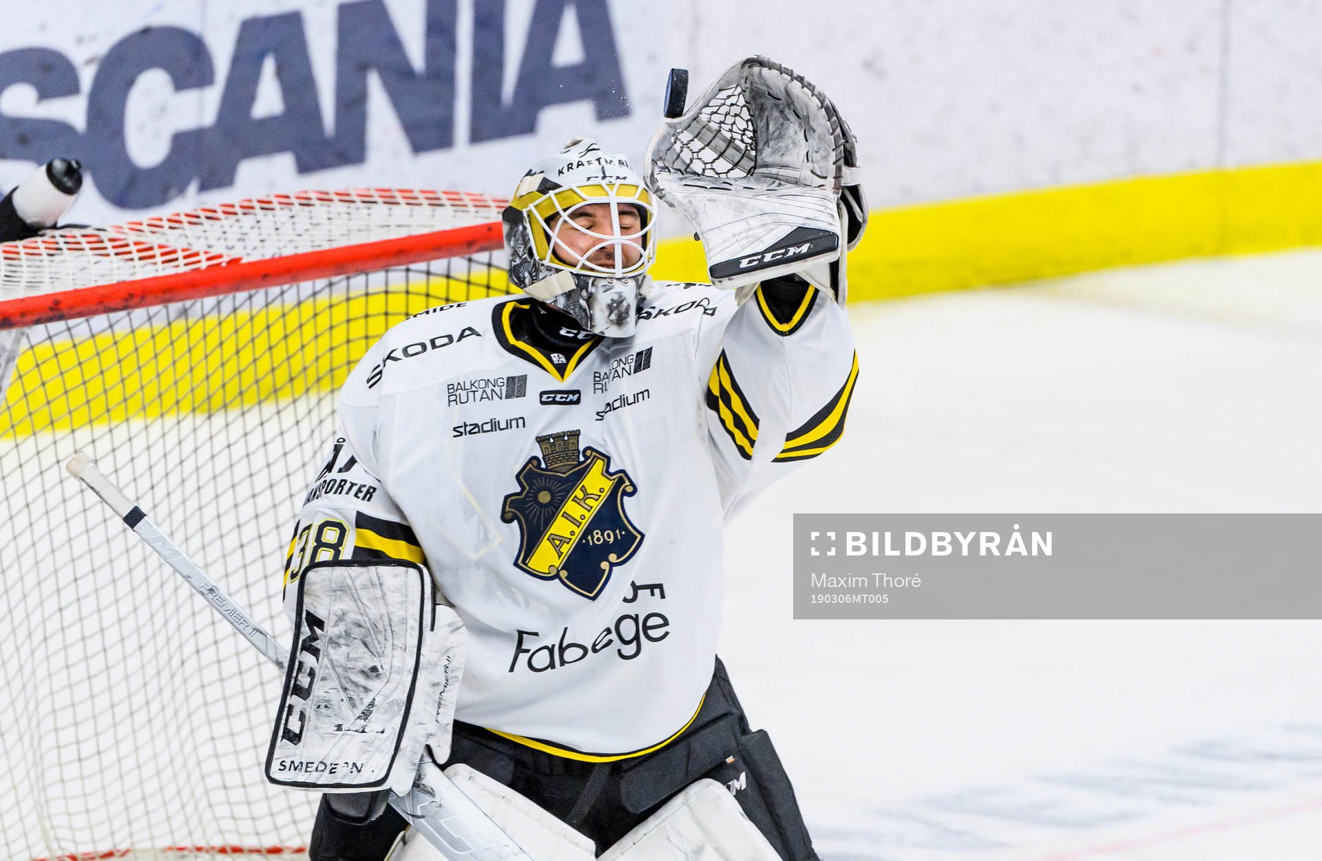 s målvakt Johannes Jönsson