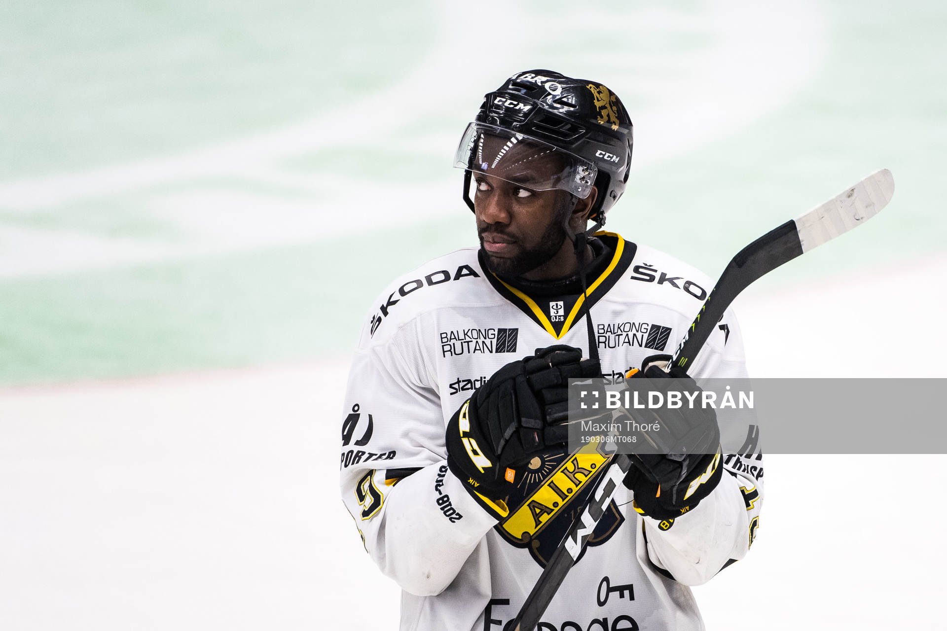 s Lucas Carlsson jublar