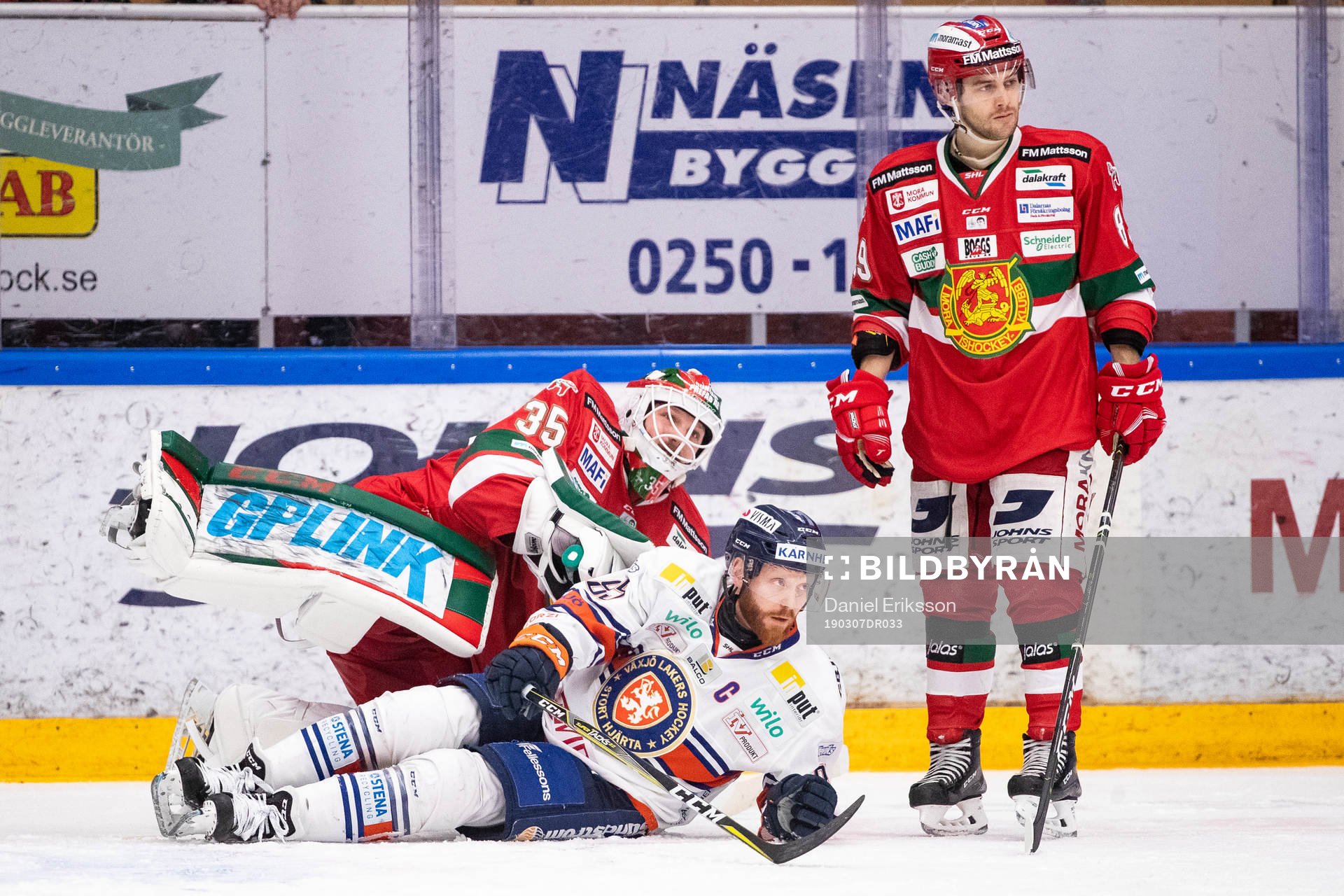 Moras målvakt Christian Engstrand och Växjös Erik