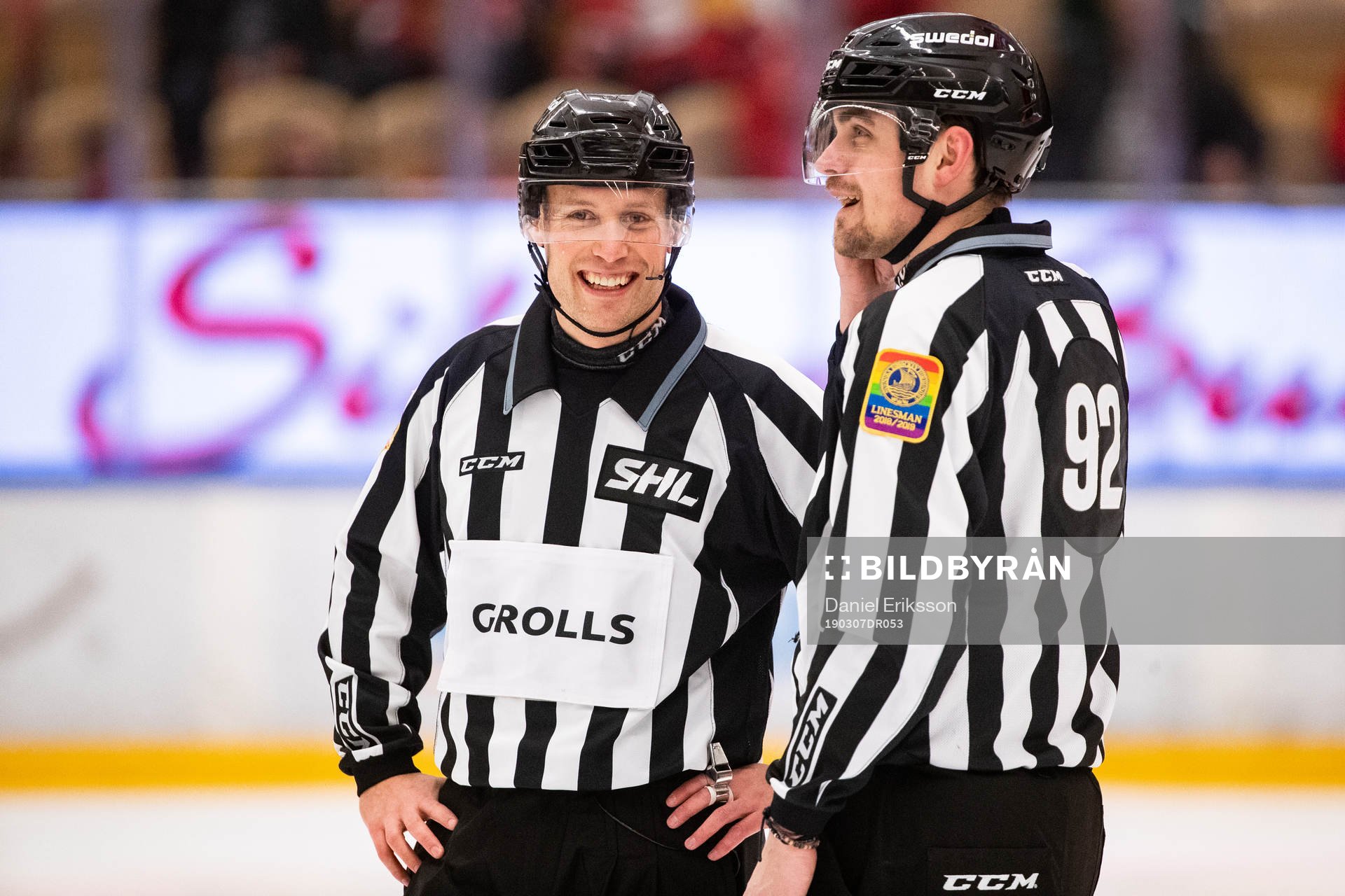 Linjedomare Andreas Lunden och David Laksola