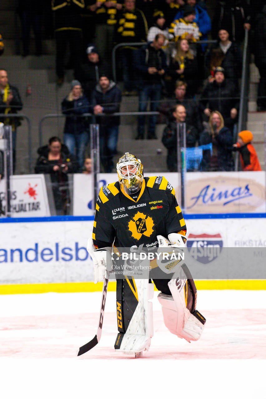 Skellefteås målvakt Gustaf Lindvall håller nollan
