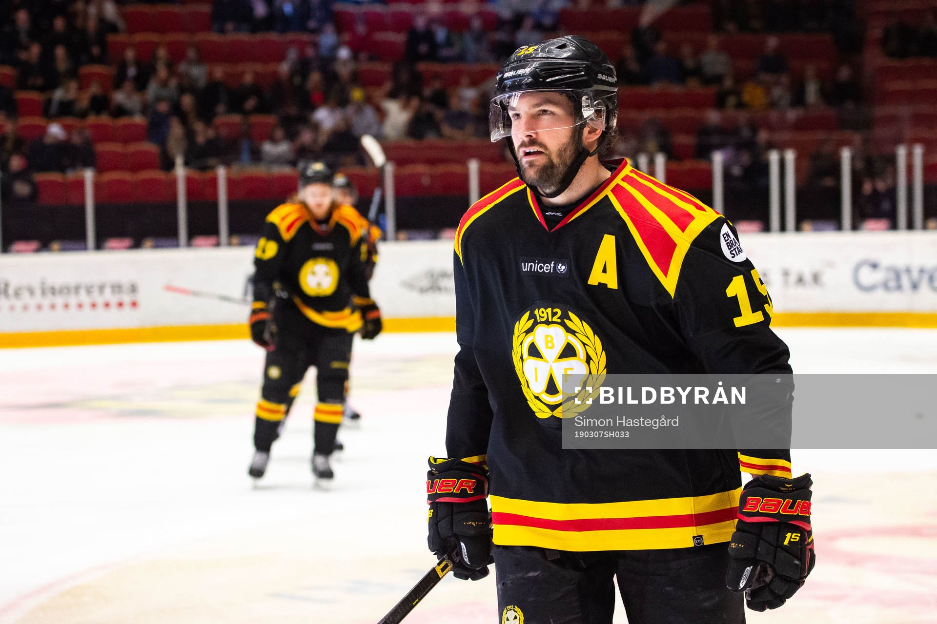 Brynäs Simon Bertilsson jublar