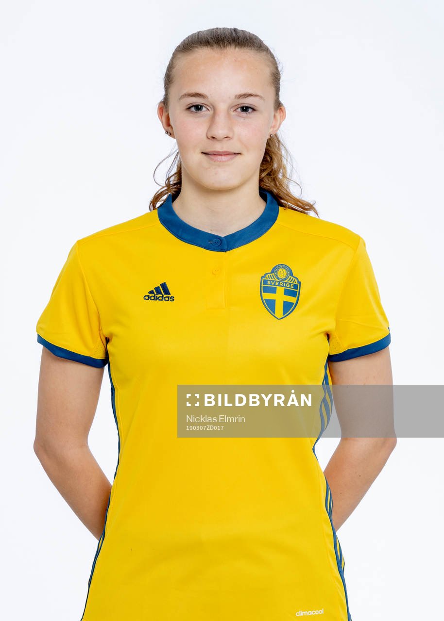 Matilda Andersson i F16/03-landslaget