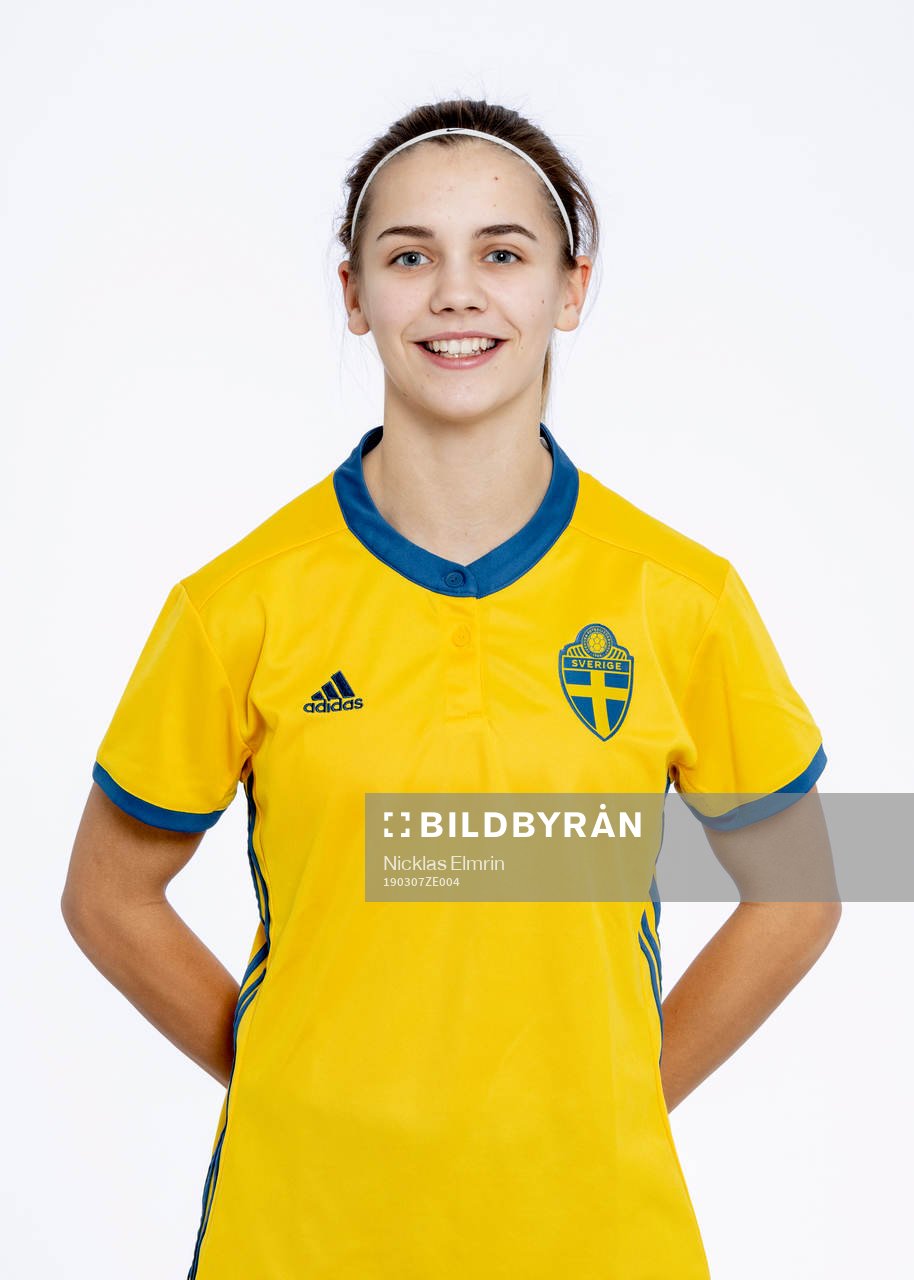Johanna Renmark i F16/03-landslaget