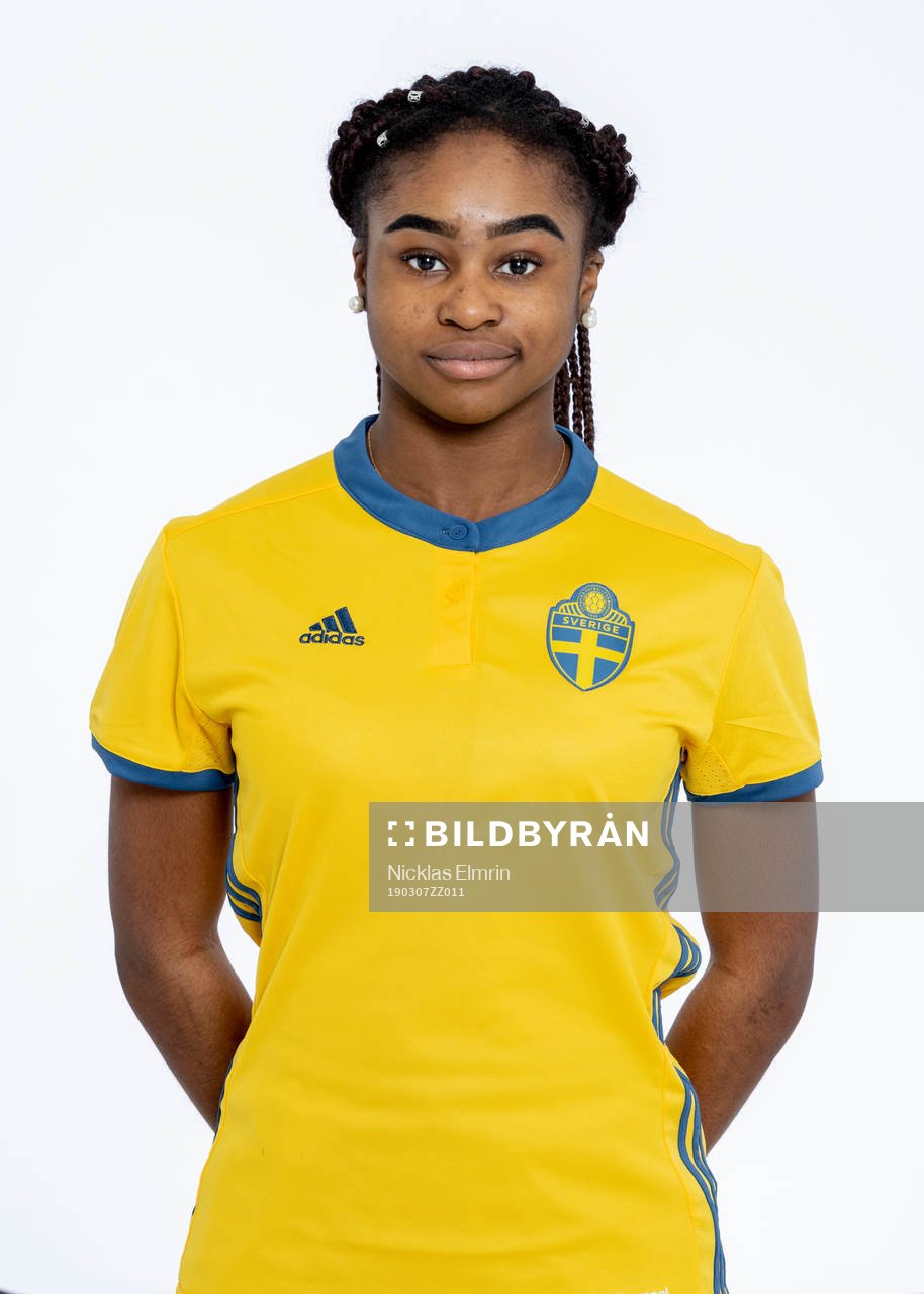 Monica Jusu Bah i F16/03-landslaget