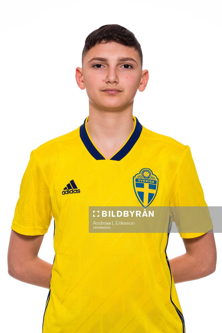 Guga Gatjetjiladze i P16-landslaget
