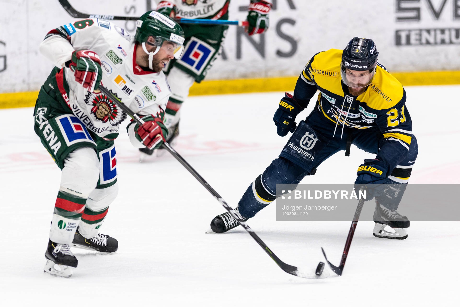 s Robin Figren och Frölundas Brandon Gormley