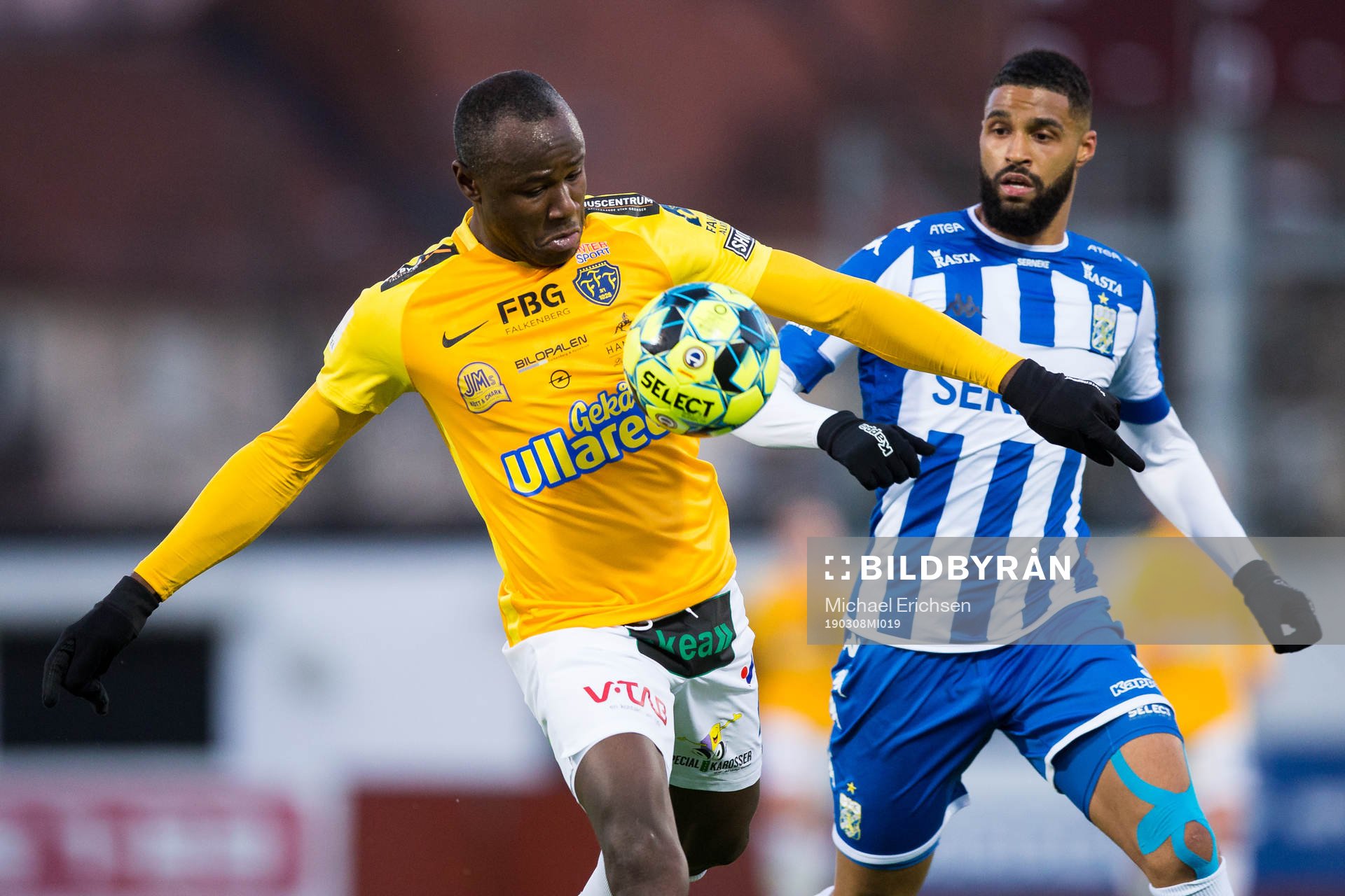 Falkenbergs Nsima Peter  och IFK Göteborgs Kristopher Da