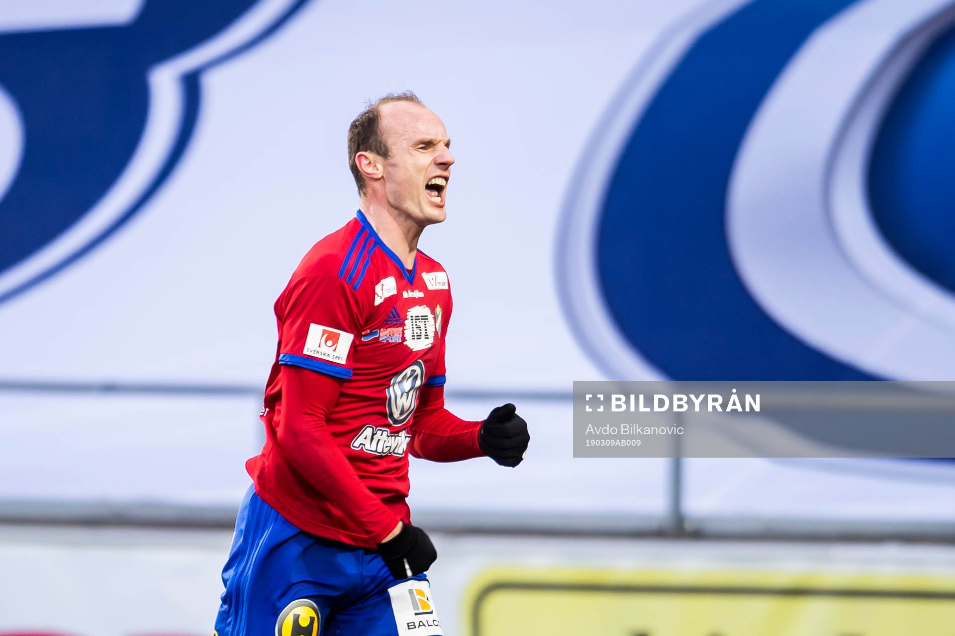 Östers Dragan Kapcevic jublar