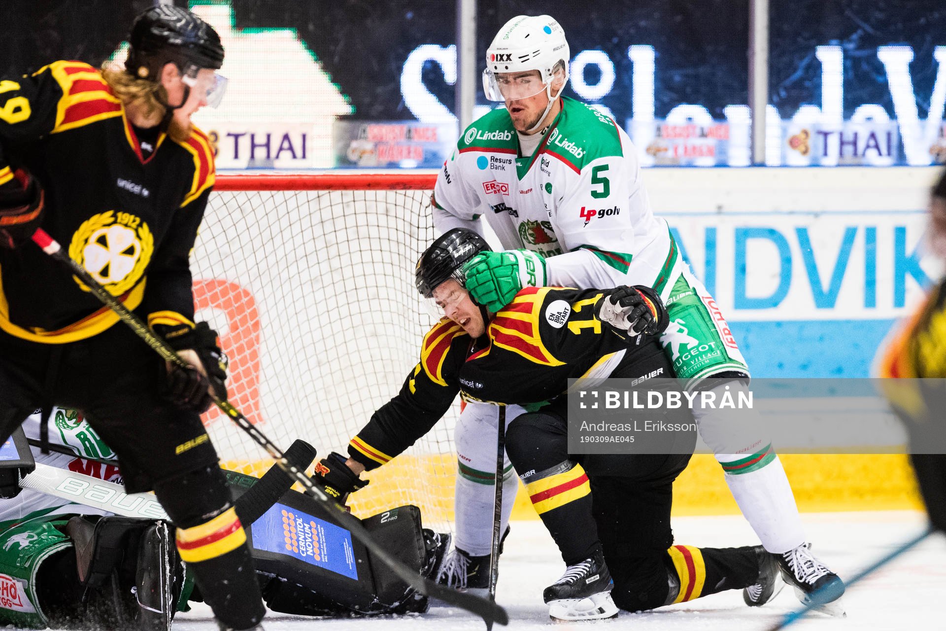 Brynäs Joel Kellman och Rögles Alen Bibic