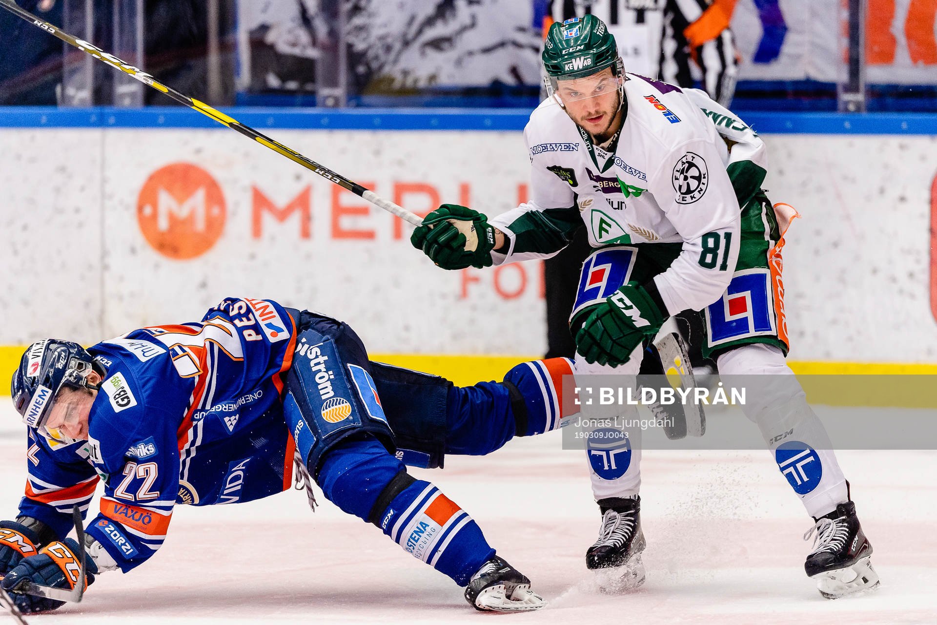 Växjös Janne Pesonen faller