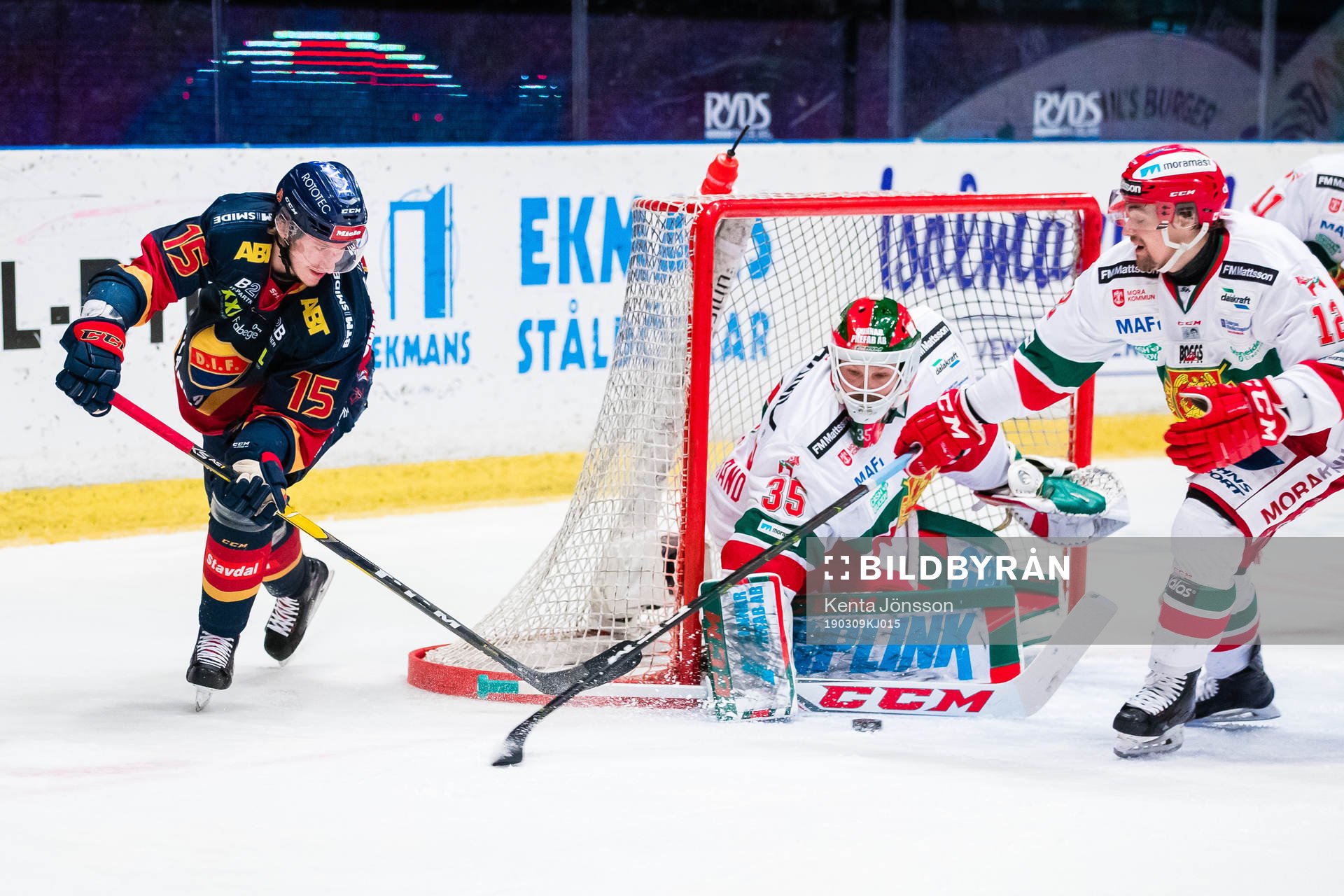 Djurgårdens Jakob Lilja med en målchans framför Moras