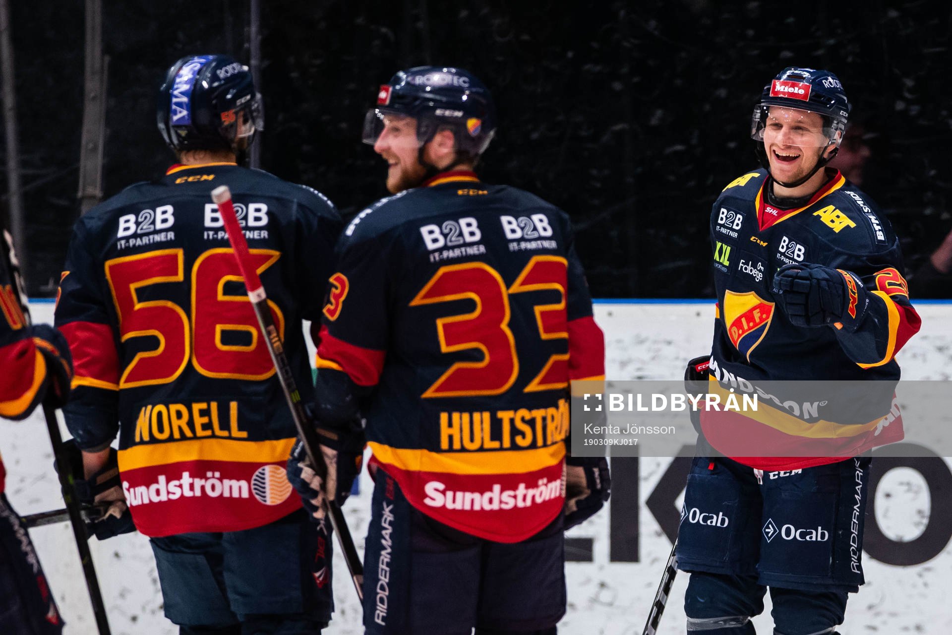 Djurgårdens Sebastian Strandberg jublar